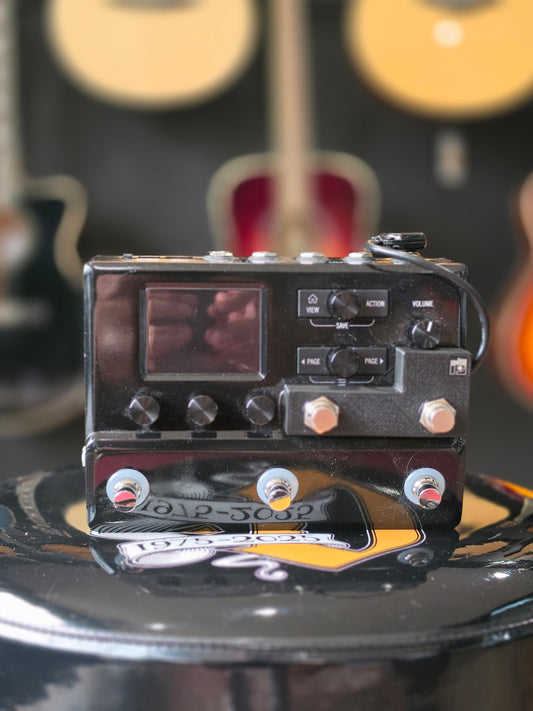 USED Line 6 HX Stomp Modeling Pedal Amp Simulator Multi Effects Black