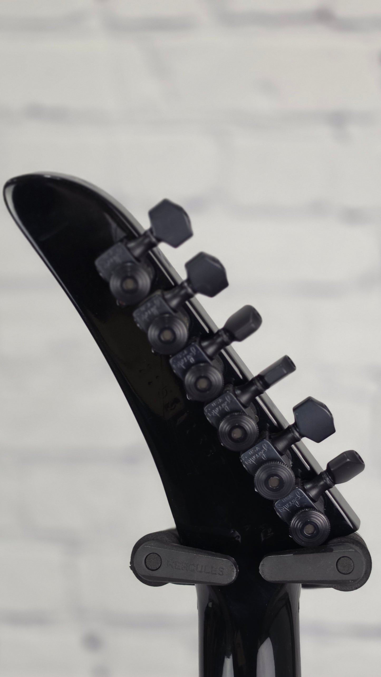 USED Gibson Thunderhorse Brendon Small Explorer 6 String Electric Guitar Silverburst Limited Edition
