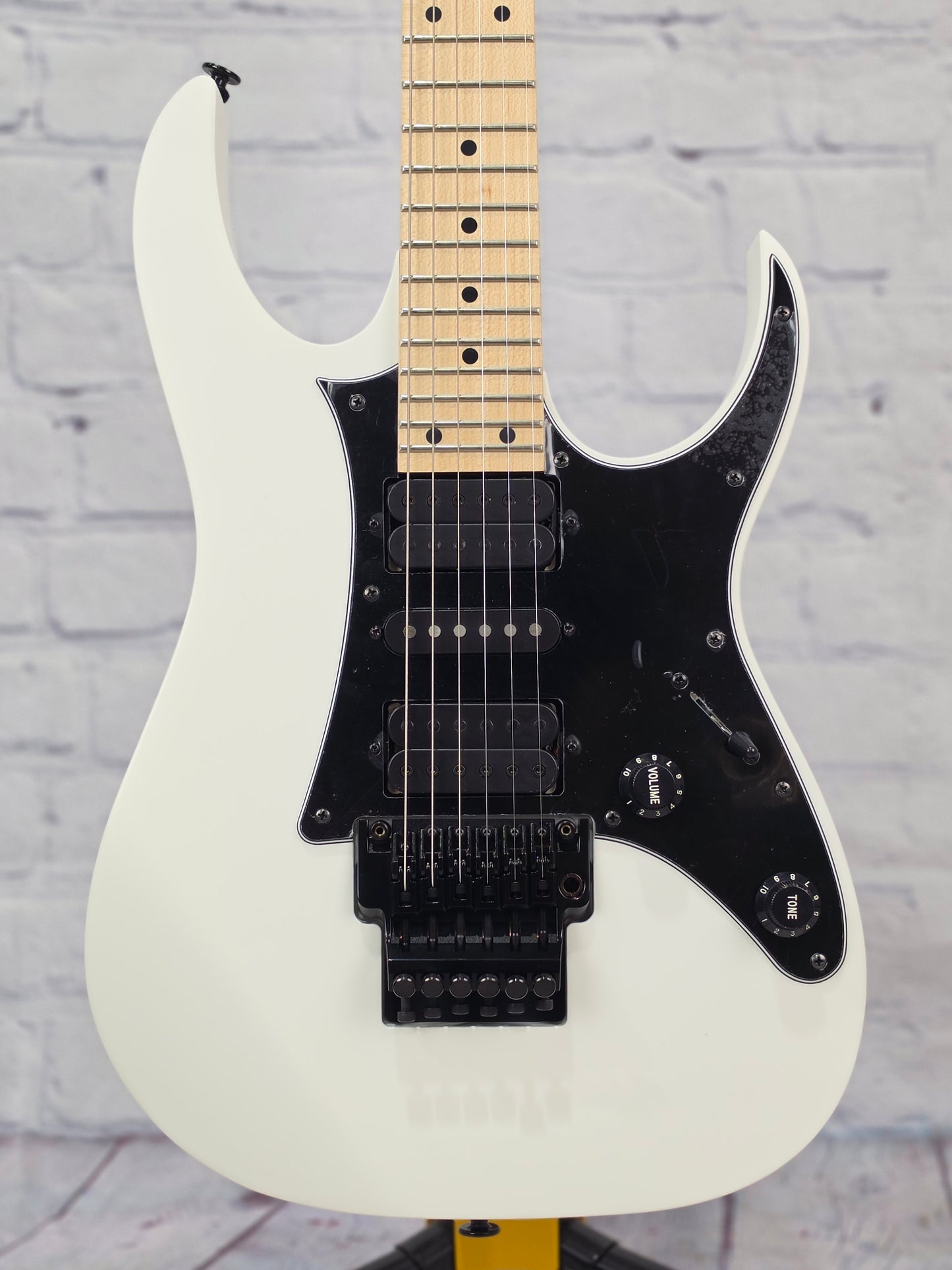 Ibanez Genesis RG550 GRF 6 String Electric Guitar White Flat Japan