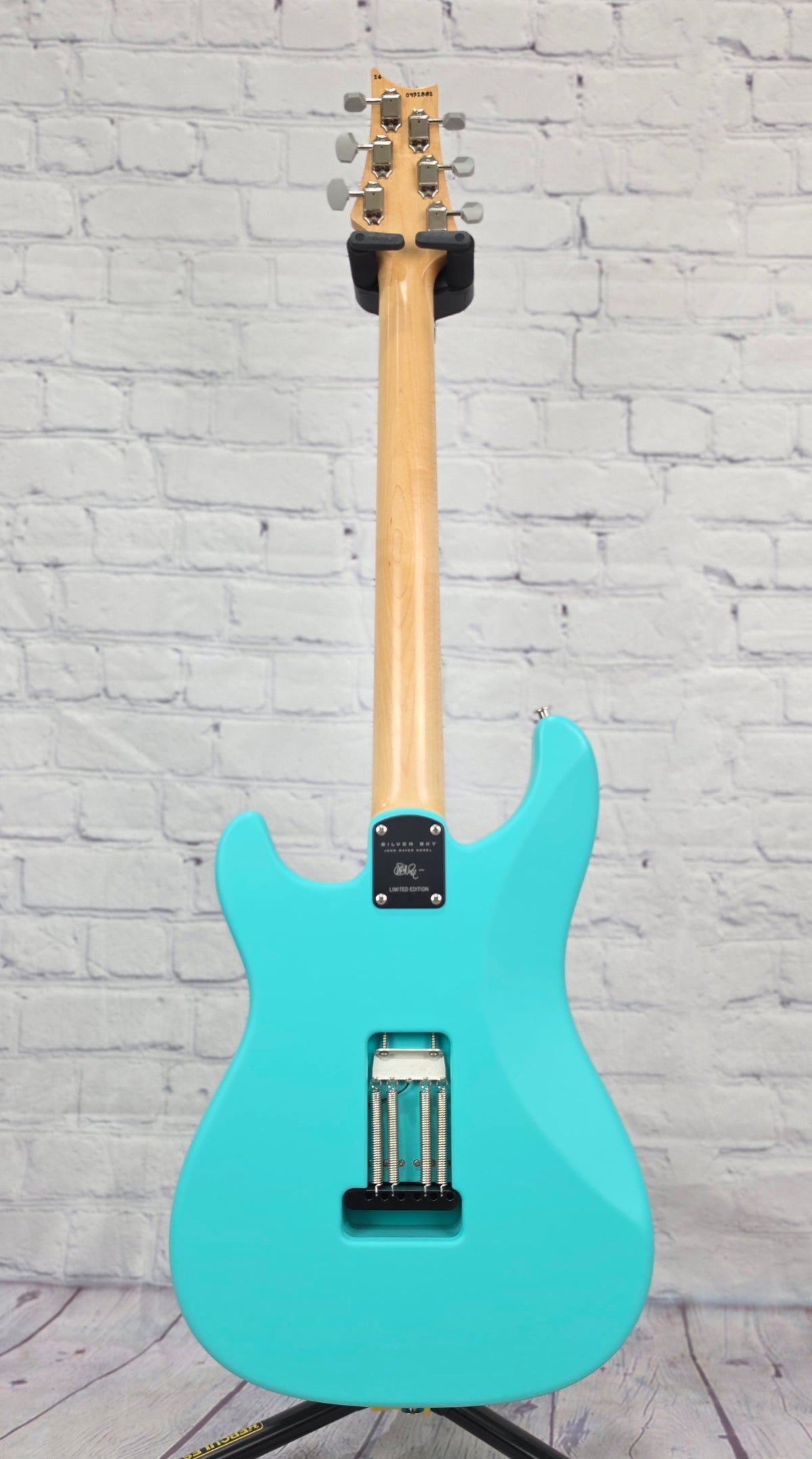 Paul Reed Smith PRS Guitars Silver Sky Limited Edition 6 String Electric Guitar Wild Blue