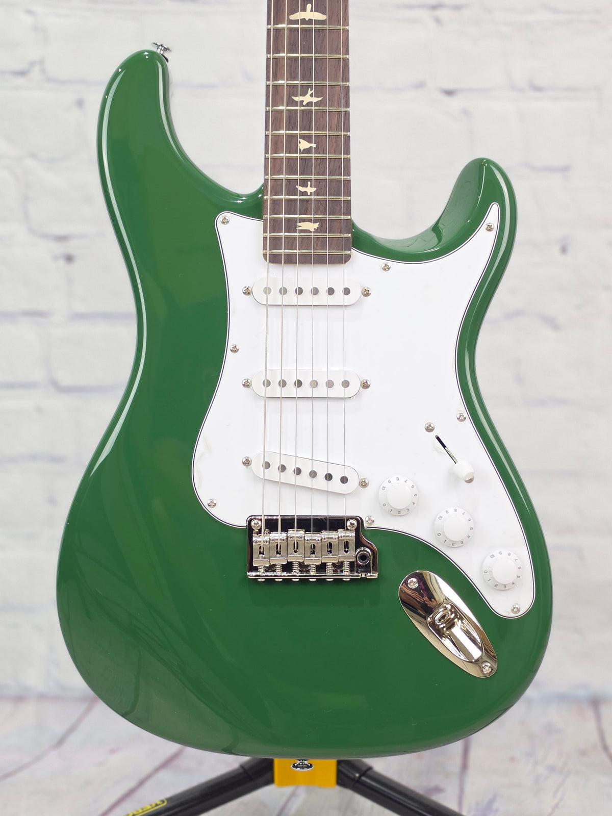 Paul Reed Smith PRS Guitars SE Silver Sky RW John Mayer Electric Guitar Laurel Green