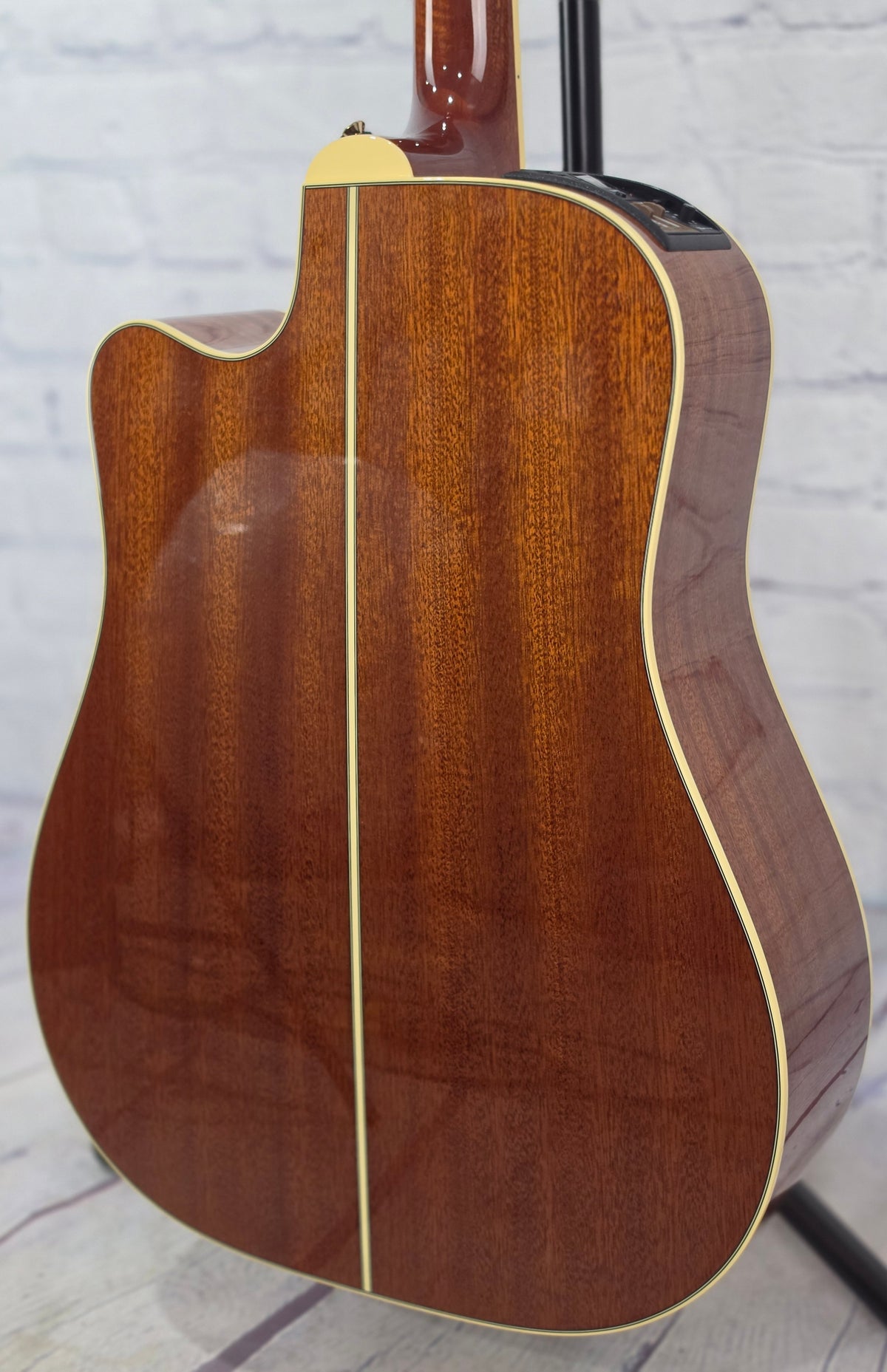 Takamine Pro Series P4DC Dreadnaught Acoustic Guitar Natural Gloss