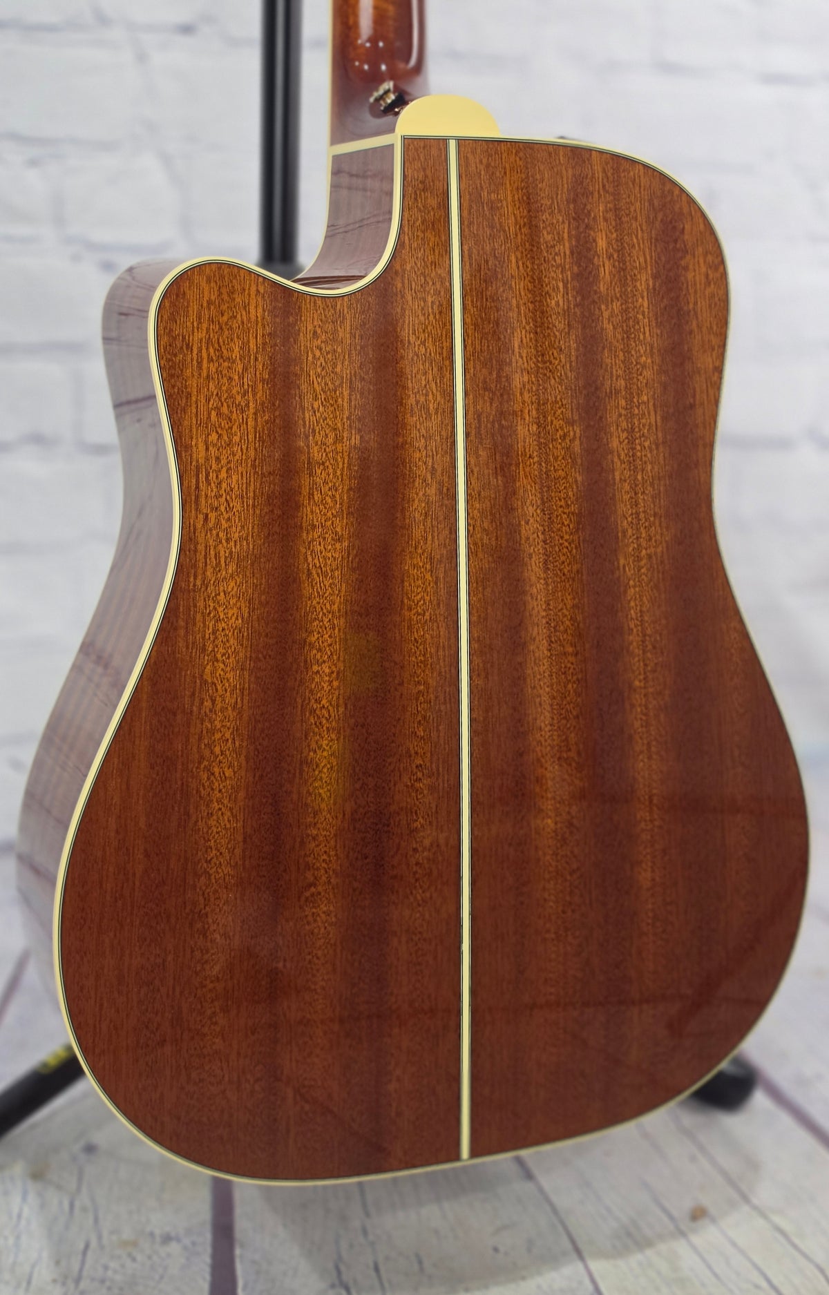 Takamine Pro Series P4DC Dreadnaught Acoustic Guitar Natural Gloss