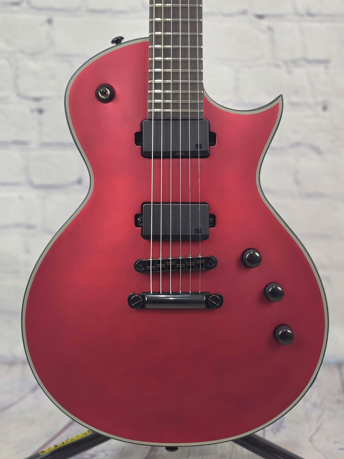 ESP LTD EC-1000 Eclipse 6 String Electric Guitar Candy Apple Red Satin