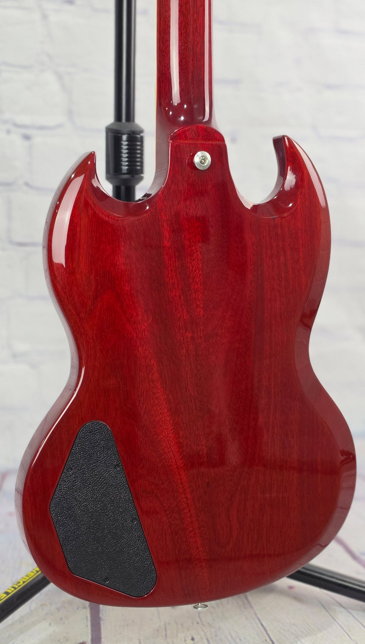 USED Gibson SG Standard 6 String Electric Guitar Heritage Cherry 2018