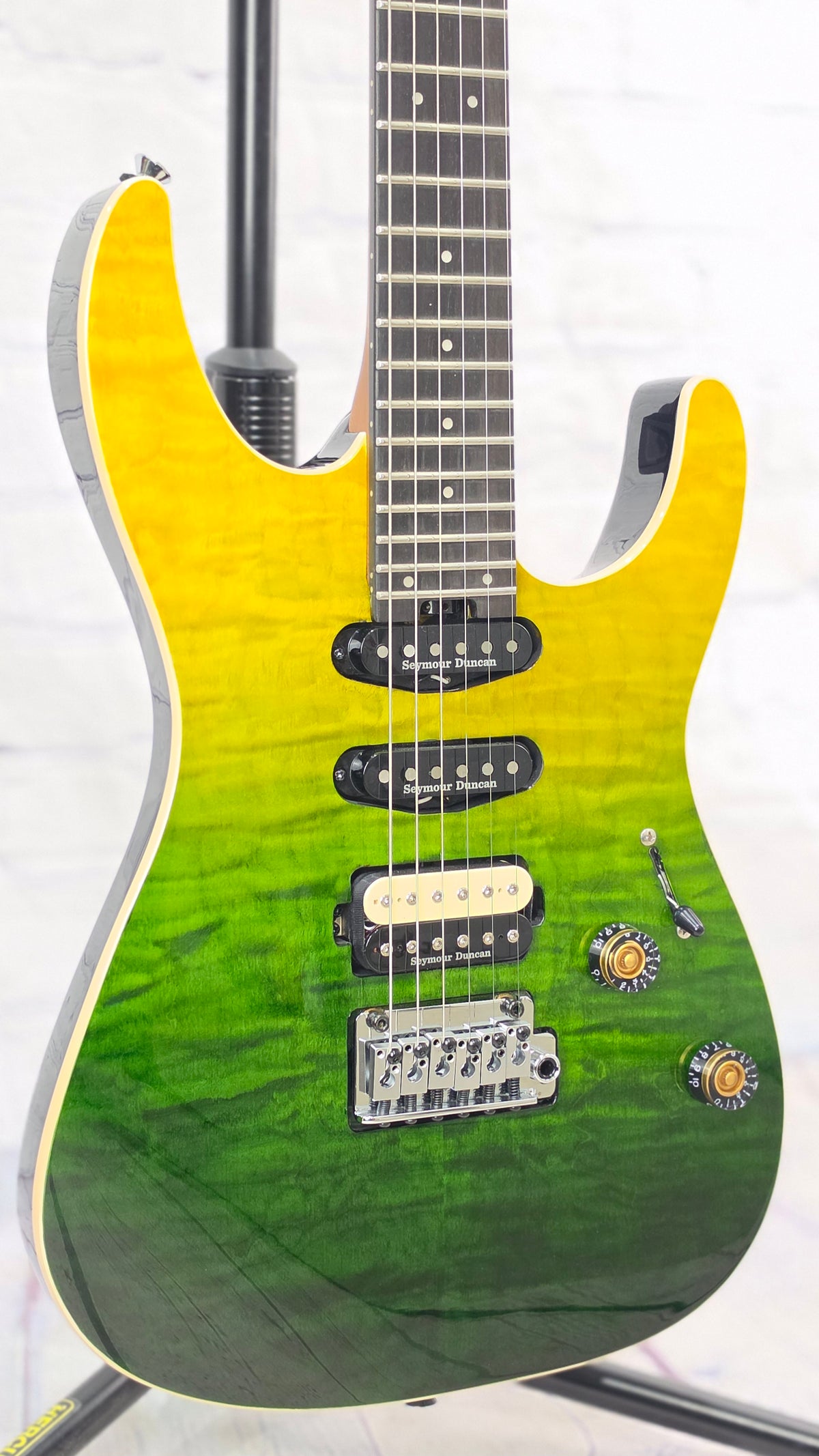 Charvel Pro-Mod Plus Dinky DK24 HSS 2PT EB QM Ebony Fingerboard 6 String Electric Guitar Zombie Fade