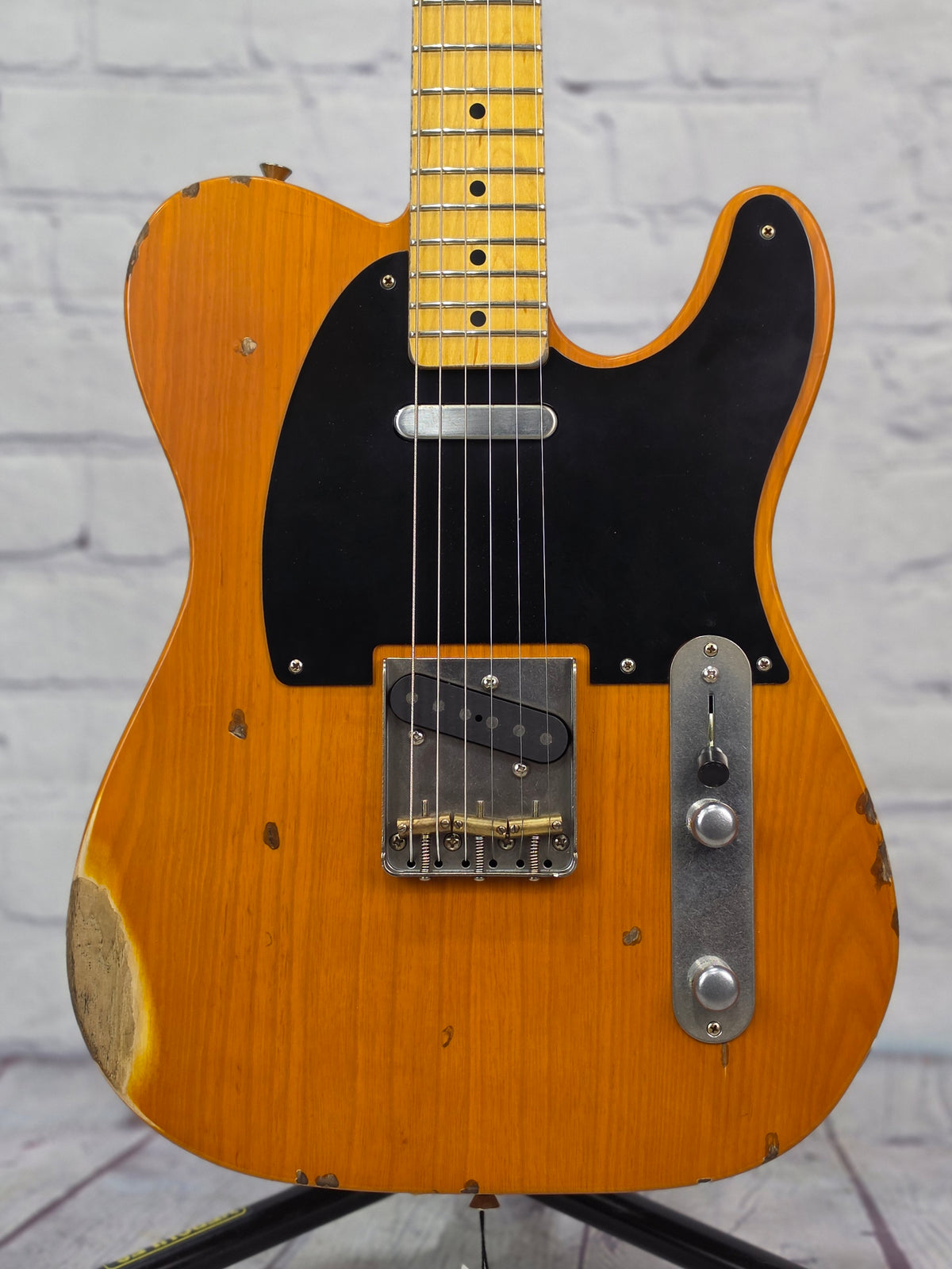 Nash Guitars T52 6 String Electric Guitar Vintage Amber Medium Aging