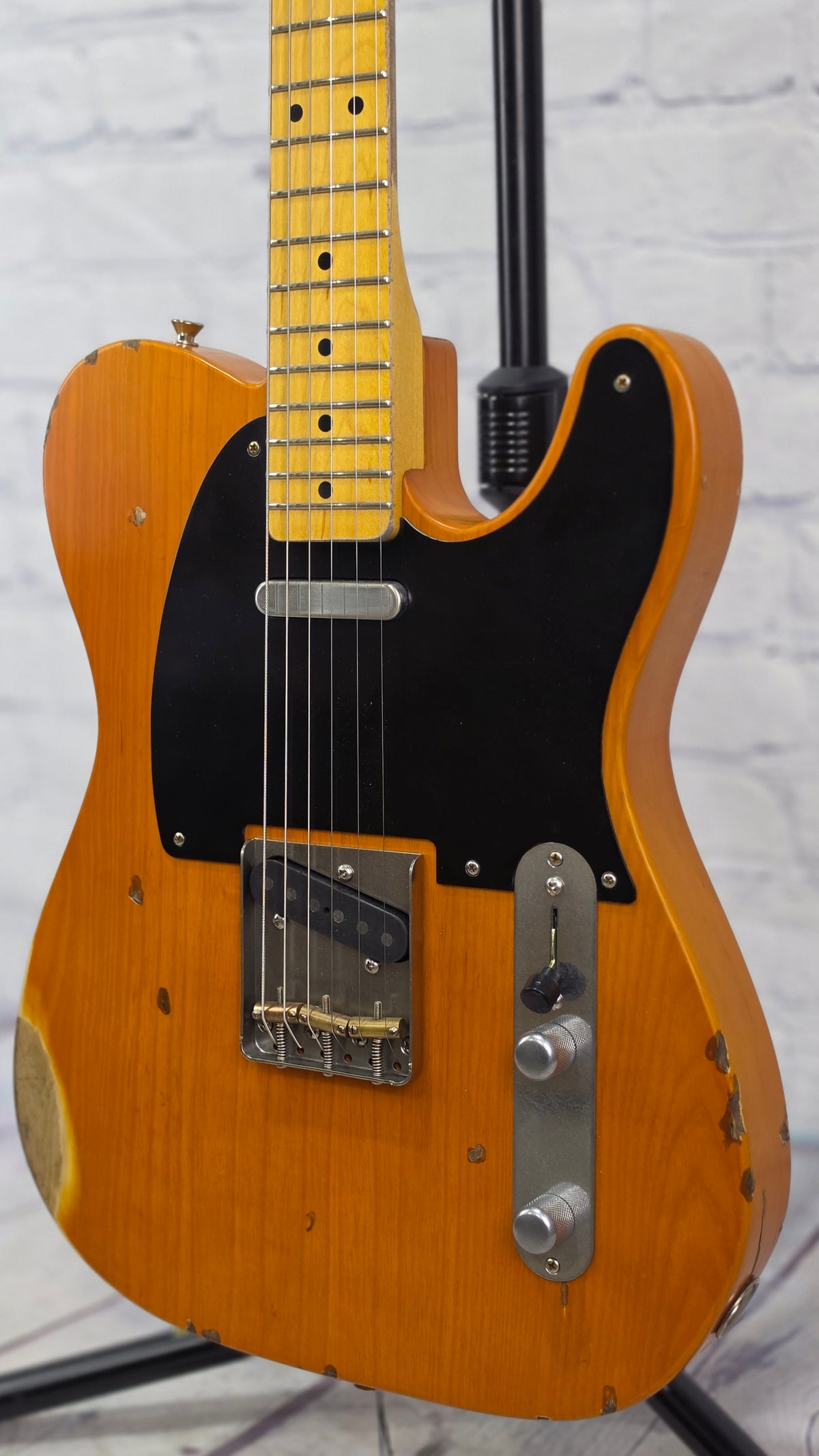 Nash Guitars T52 6 String Electric Guitar Vintage Amber Medium Aging