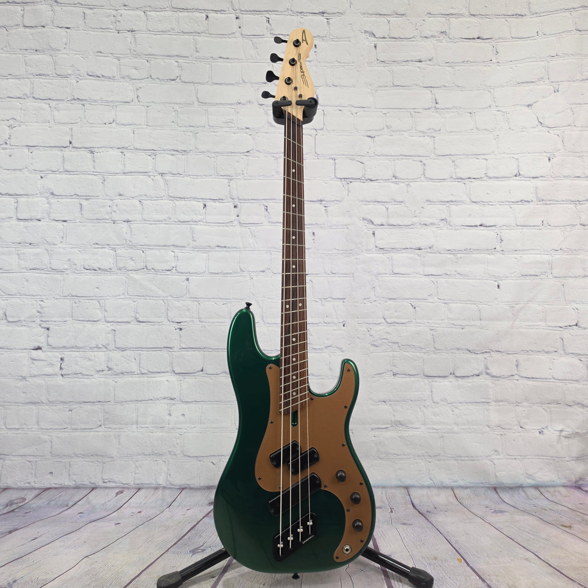 Dingwall SP1 4 DCG 4 String Bass Gloss Dark Candy Green
