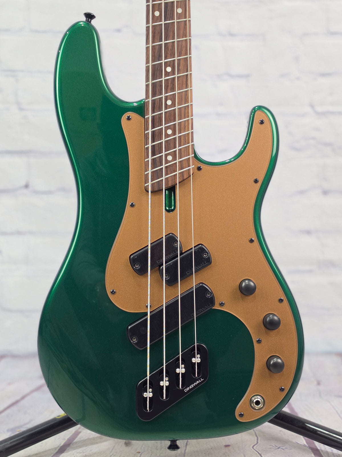 Dingwall SP1 4 DCG 4 String Bass Gloss Dark Candy Green