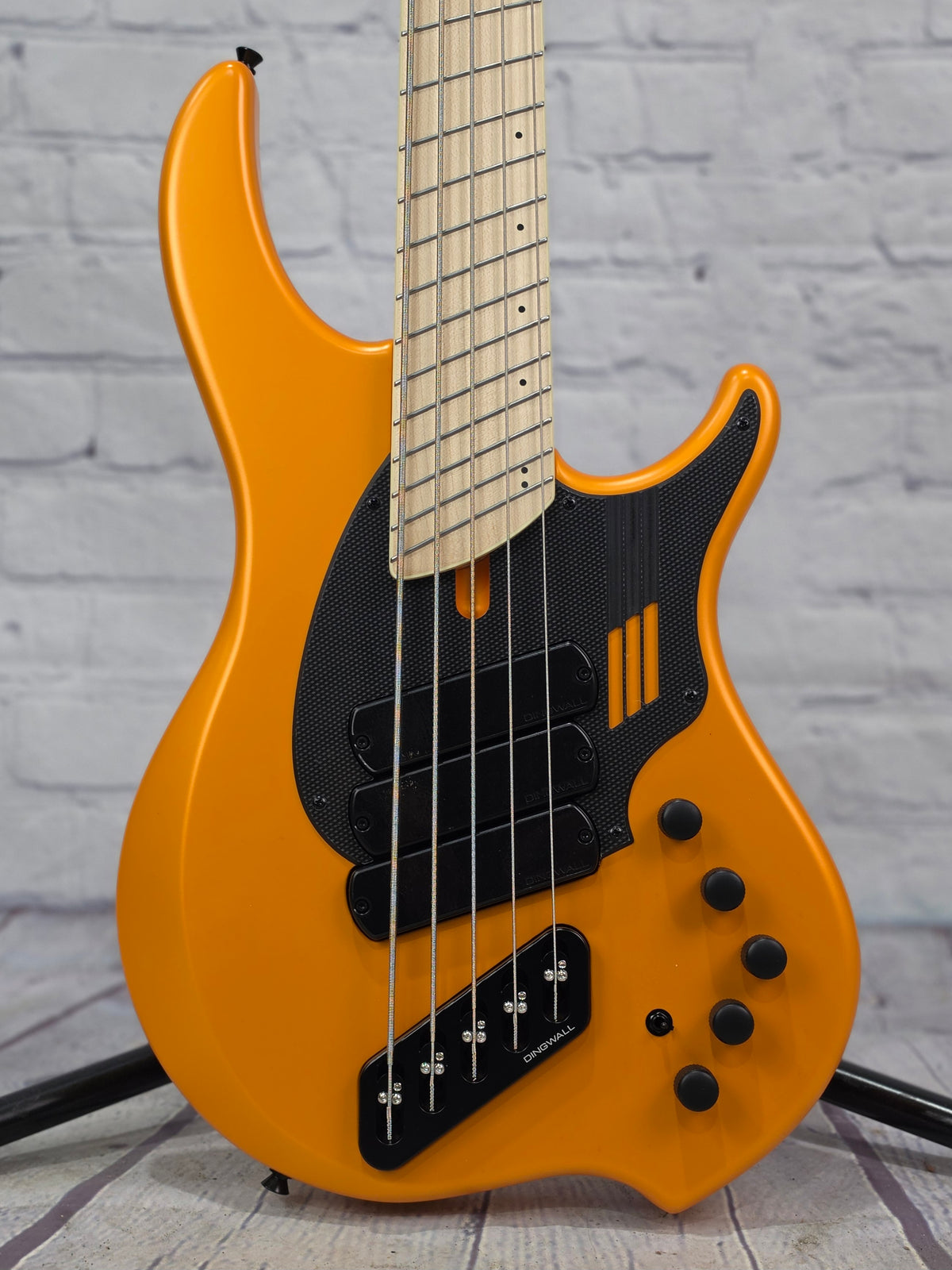 Dingwall Guitars NG3 LO Nolly 5 String Bass Guitar Lambo Orange