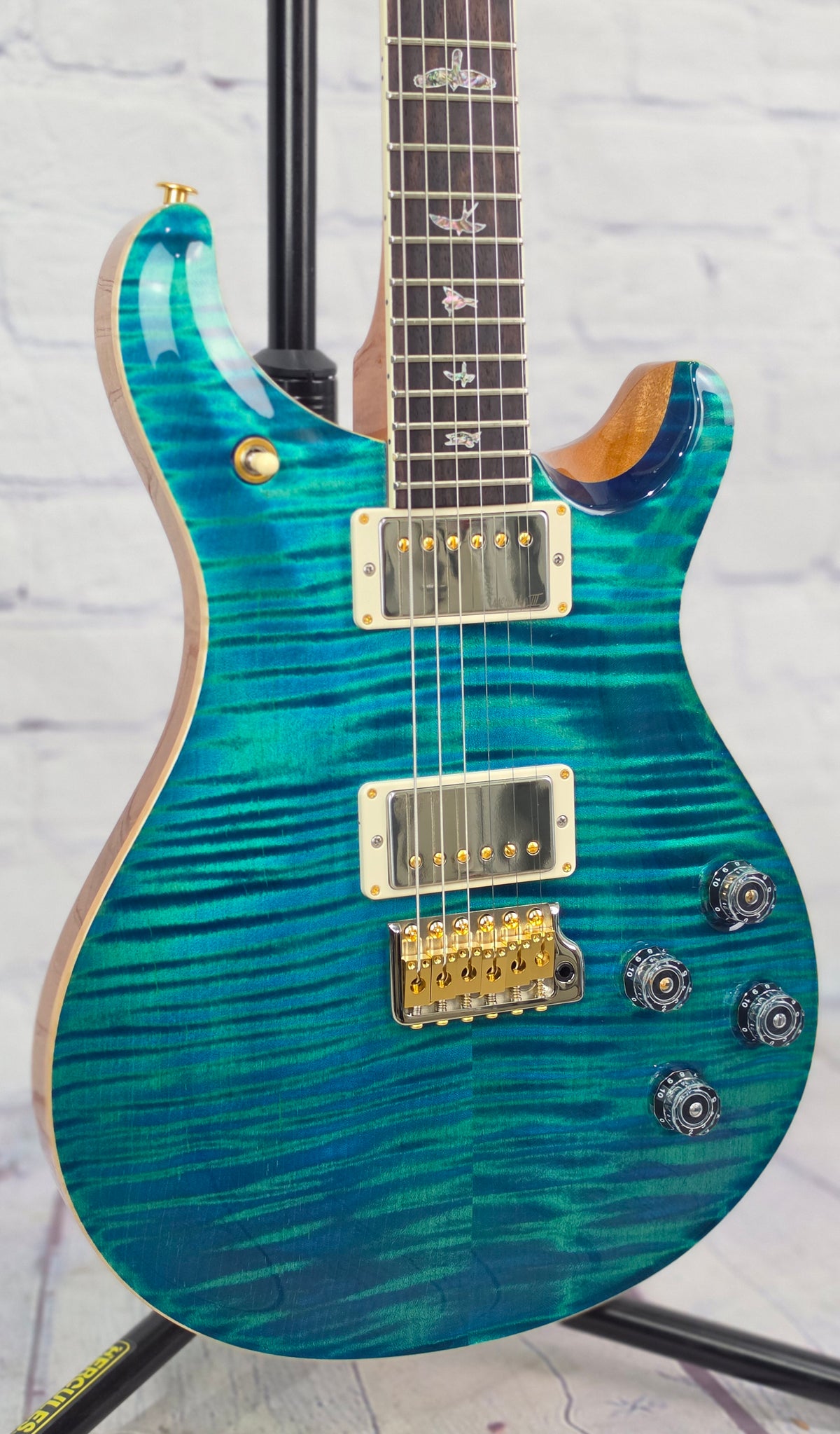 Paul Reed Smith PRS Guitars Wood Library McCarty 594 Tremolo Electric Guitar 10 Top Laguna (Private Stock Color)