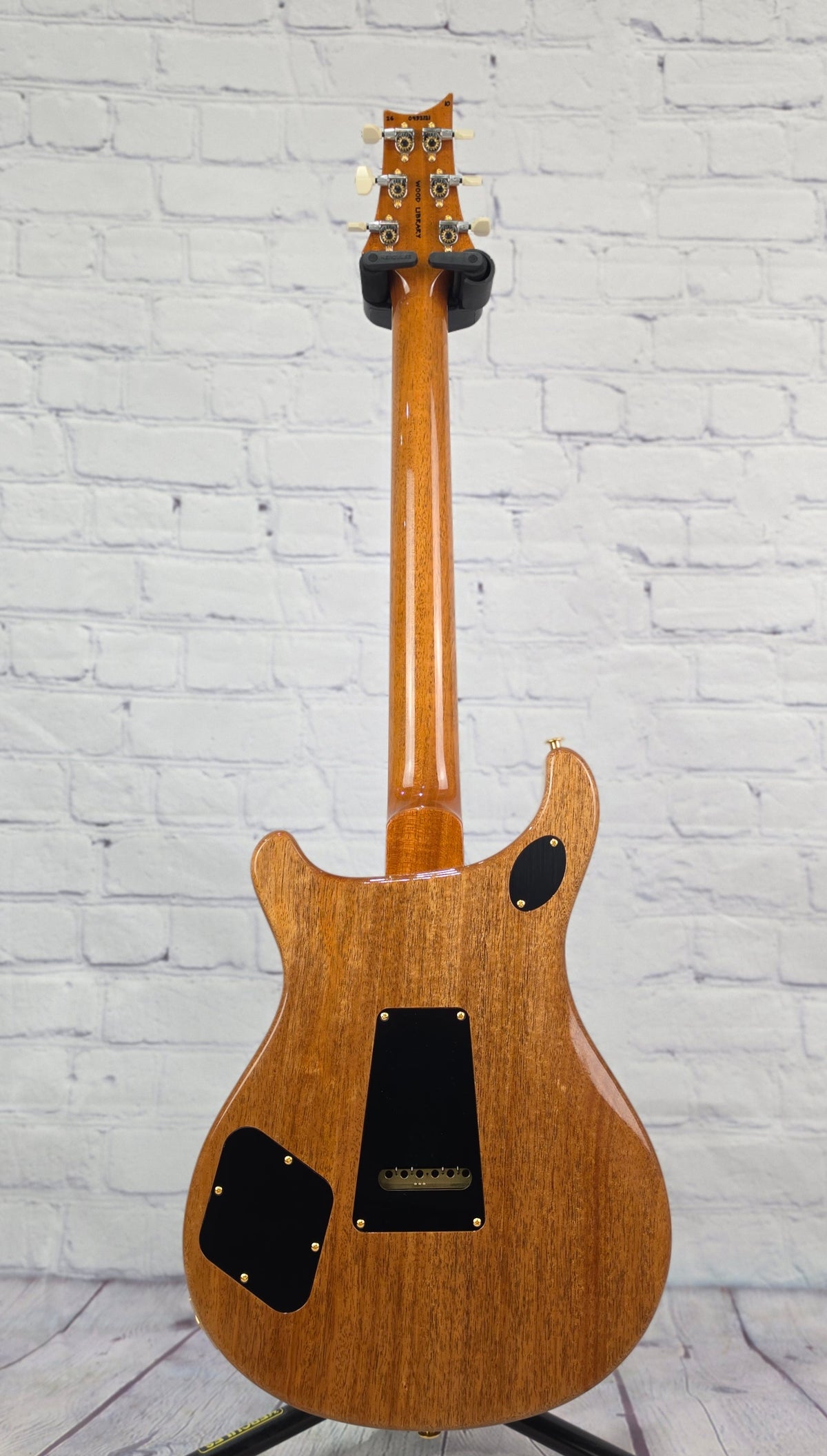 Paul Reed Smith PRS Guitars Wood Library McCarty 594 Tremolo Electric Guitar 10 Top Laguna (Private Stock Color)