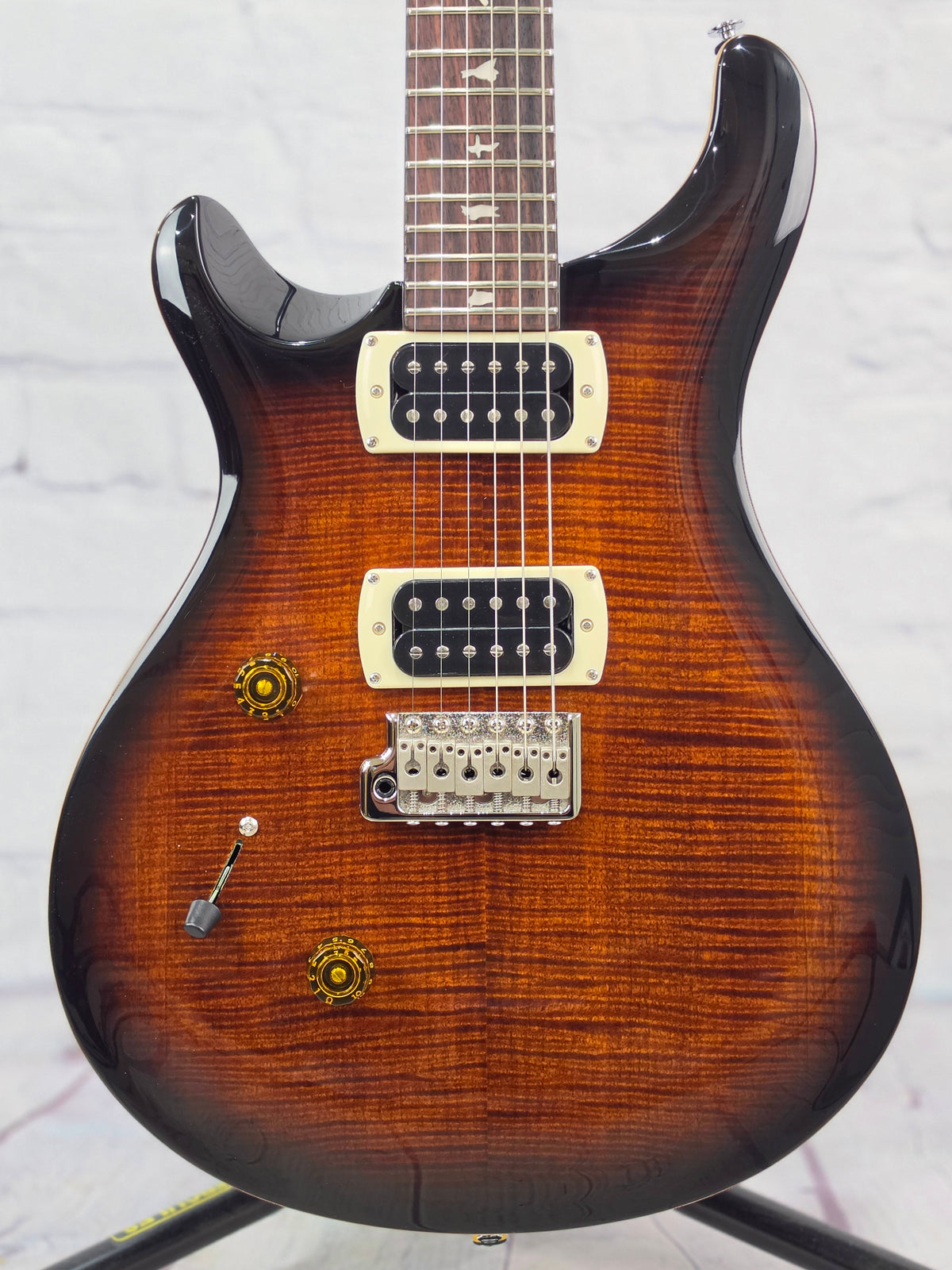 Paul Reed Smith PRS Guitars SE Custom 24 Left-Handed 6 String Electric Guitar Black Gold