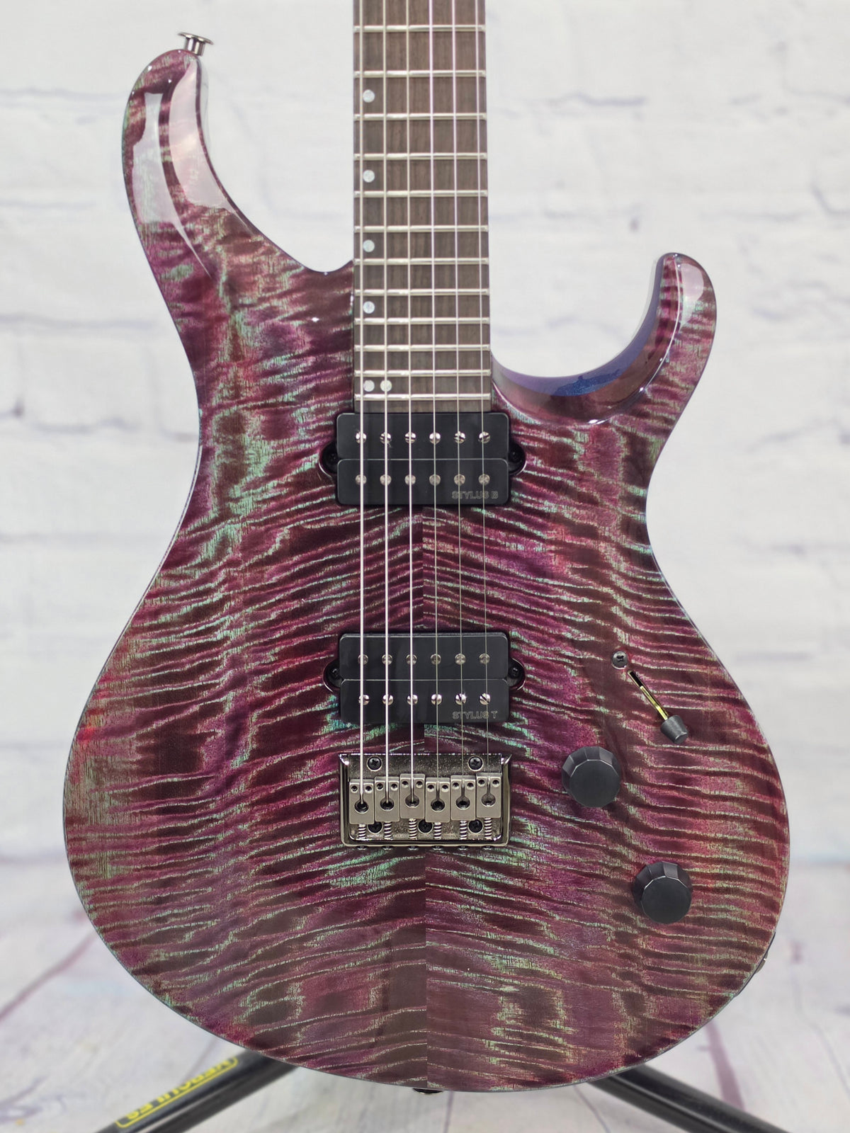 Paul Reed Smith PRS Guitars Tekton 6 String Electric Guitars Violet Tourmaline