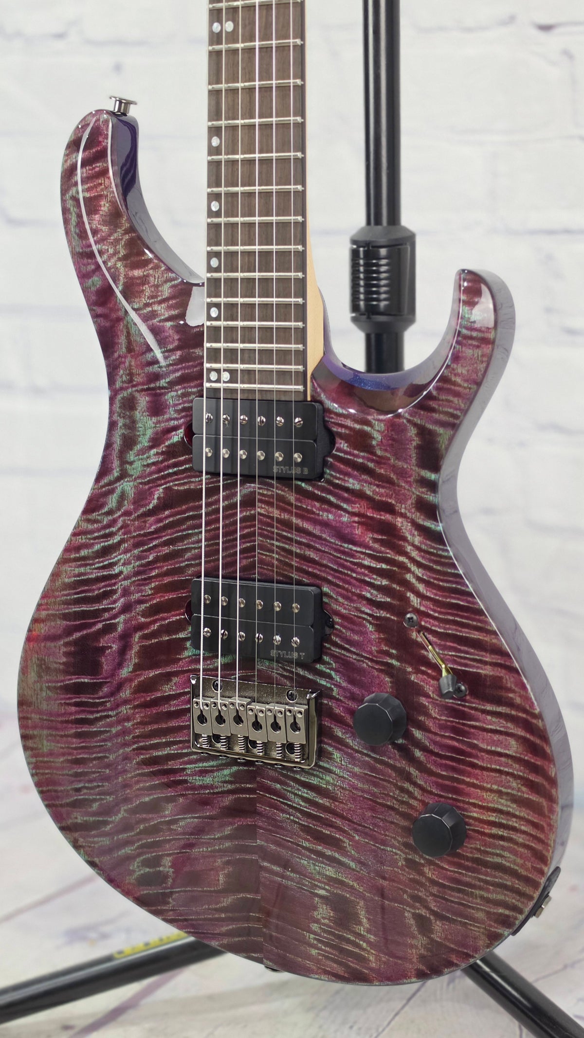 Paul Reed Smith PRS Guitars Tekton 6 String Electric Guitars Violet Tourmaline