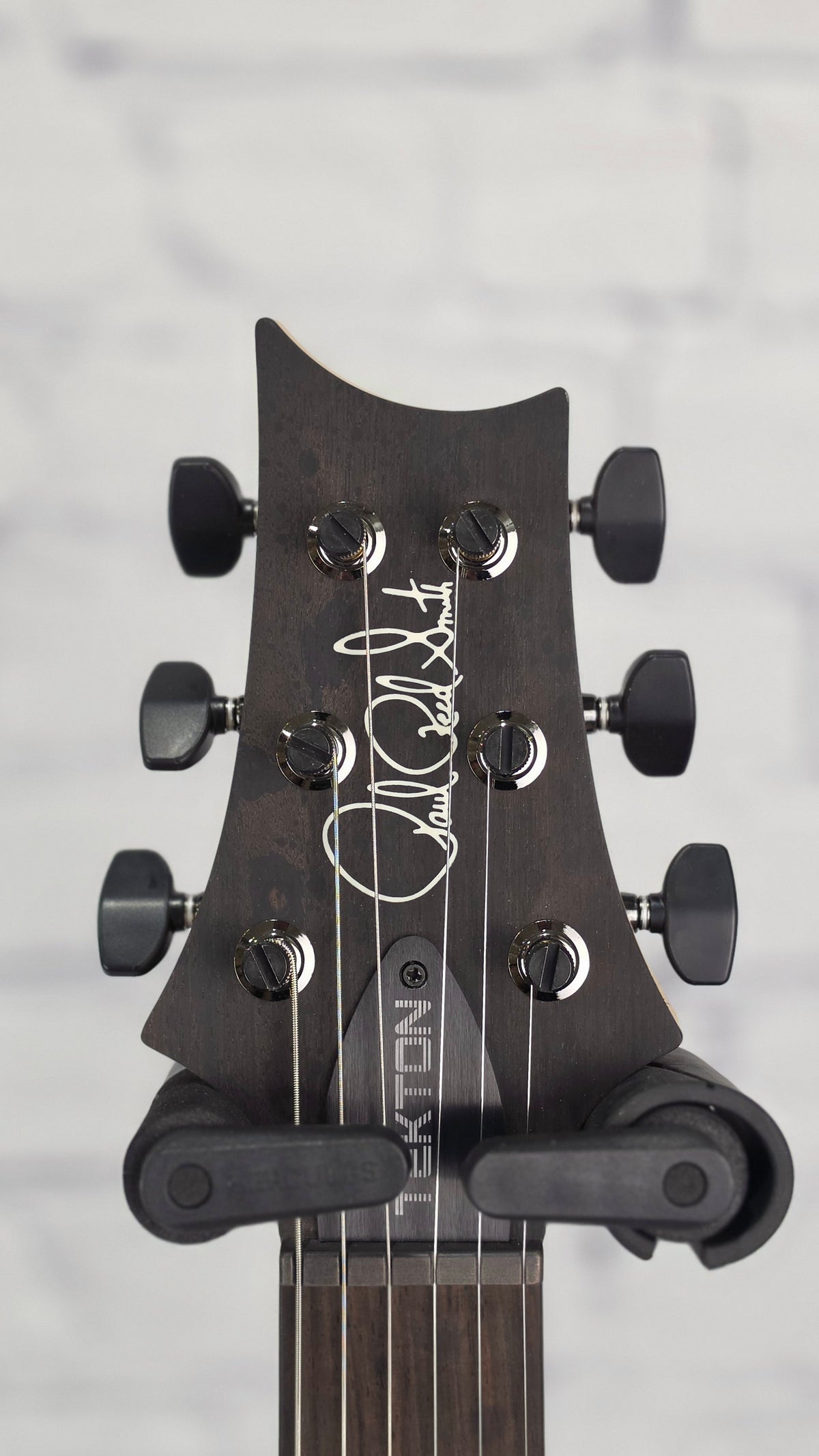 Paul Reed Smith PRS Guitars Tekton 6 String Electric Guitars Violet Tourmaline