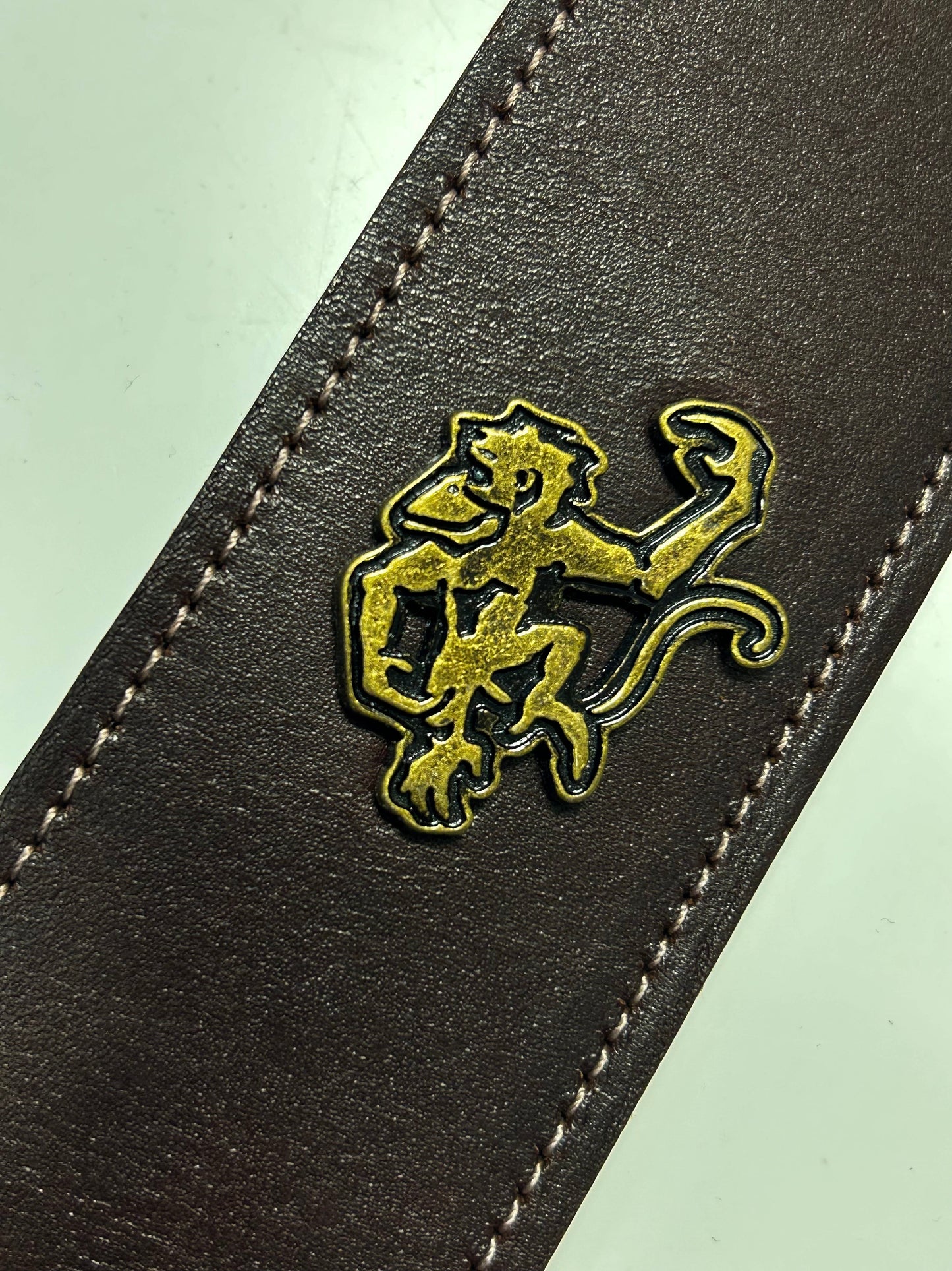 Red Monkey Designs 2" Classic Guitar Strap (Chocolate/Antique Brass, Size:2)