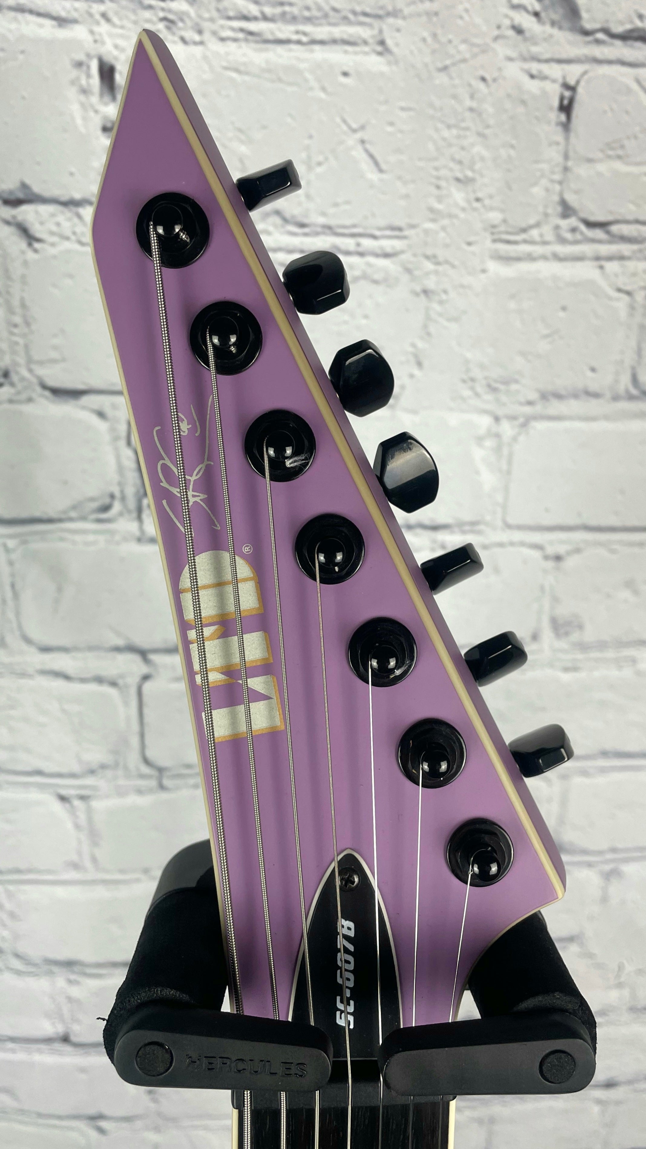 【7弦スルーネック】LTD SC-607
B 7弦スルーネック】LTD SC-607 B