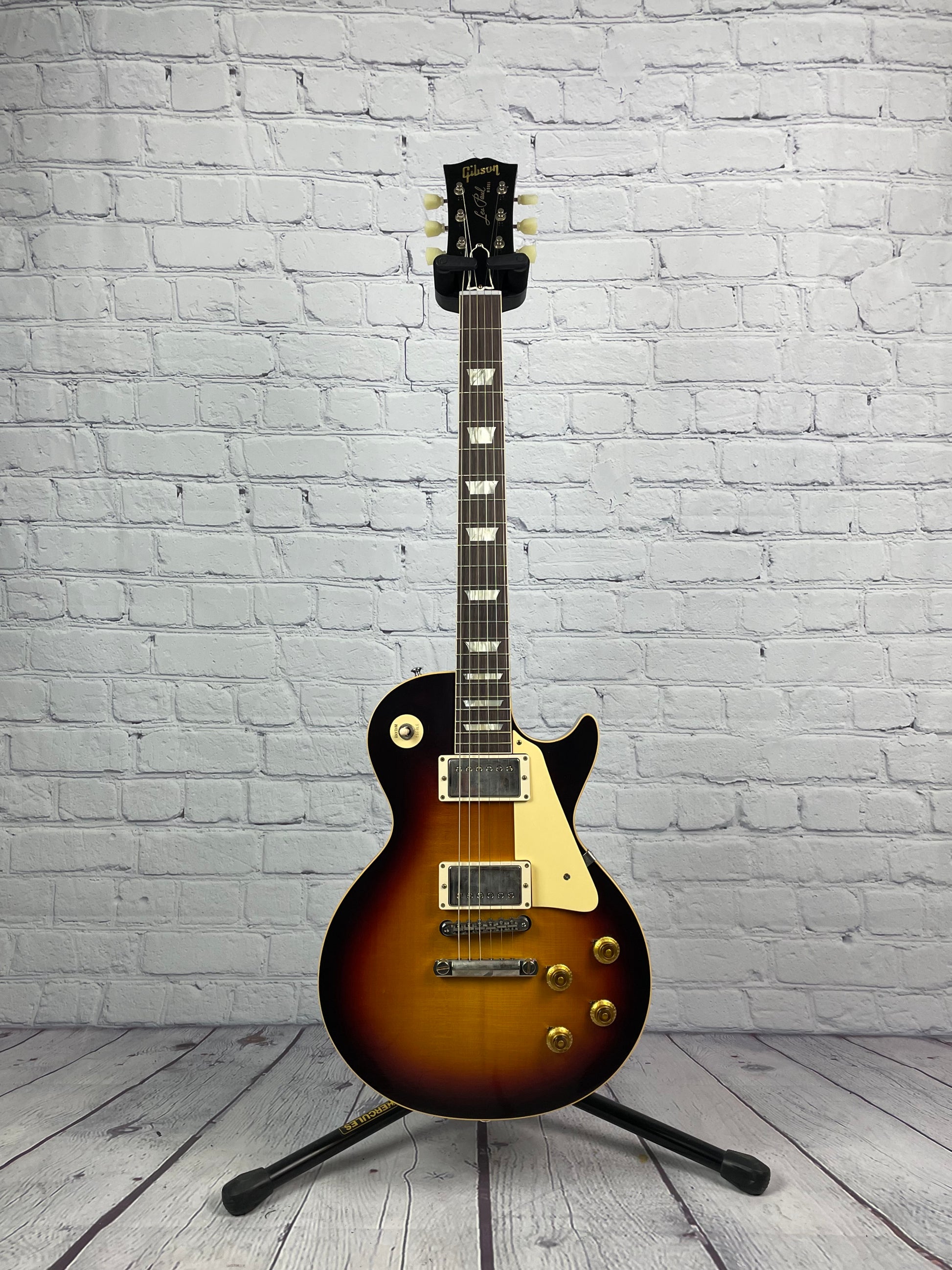 Gibson Custom Shop Murphy Lab Ultra Lite Aged '58 Les Paul Reissue Electric  Guitar Bourbon Burst