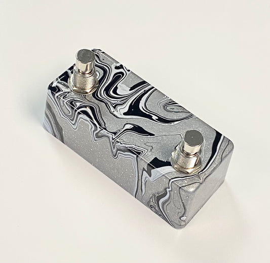 Leprechaun FX Line 6 Extension Foot-switch  (Black/Silver/White)