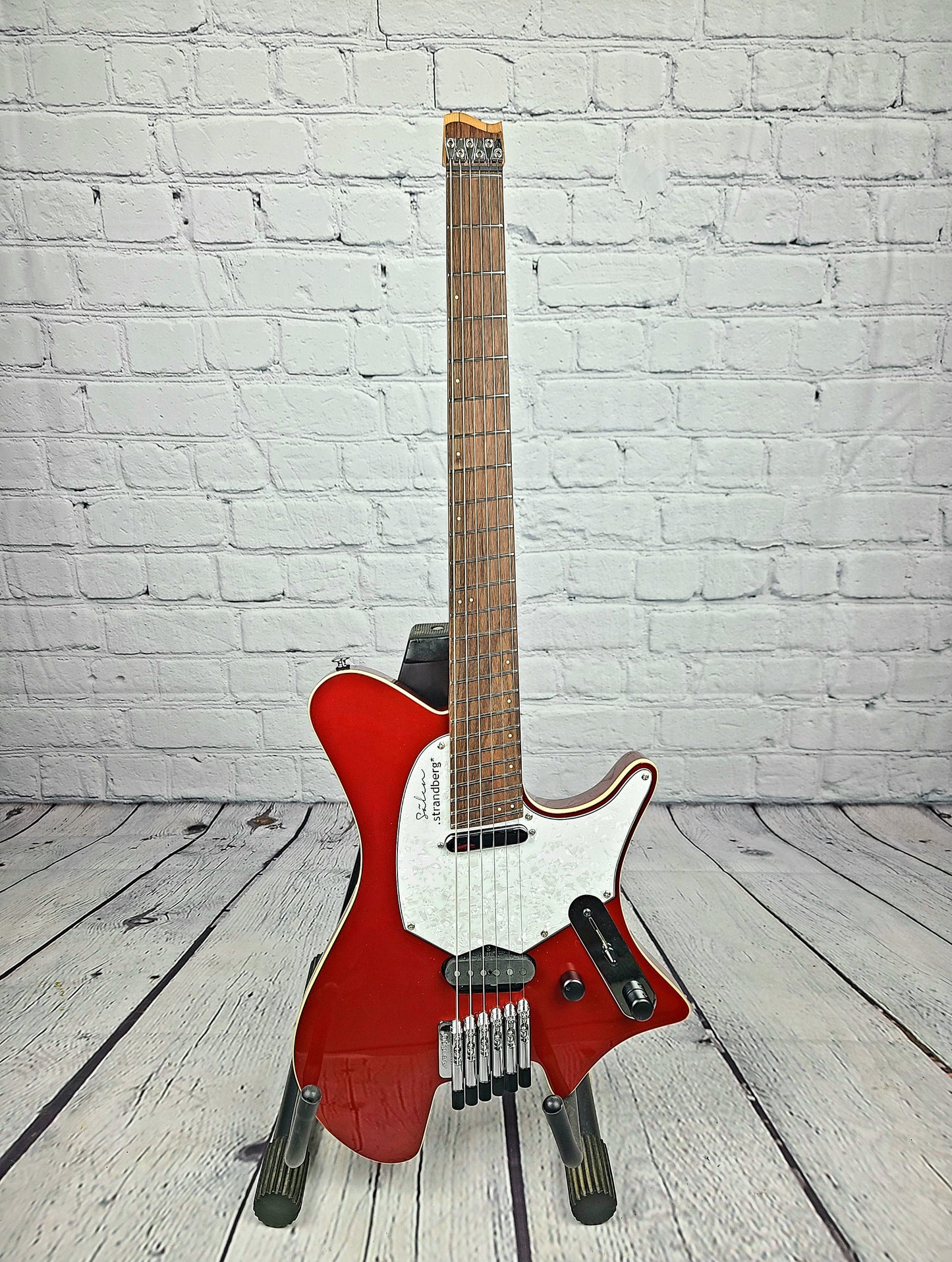 Strandberg Salen DLX 6 String Candy Apple Red