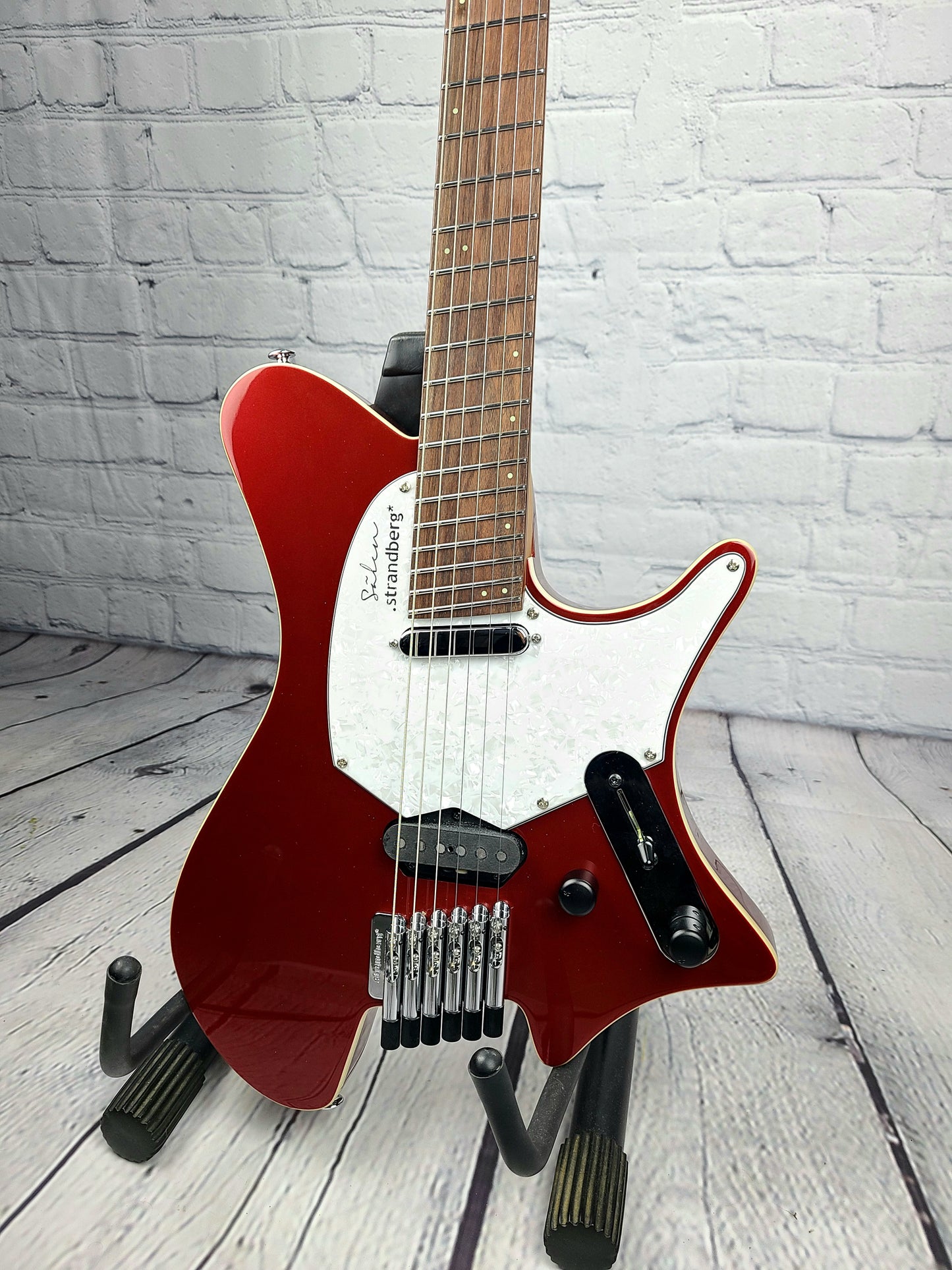Strandberg Salen DLX 6 String Candy Apple Red