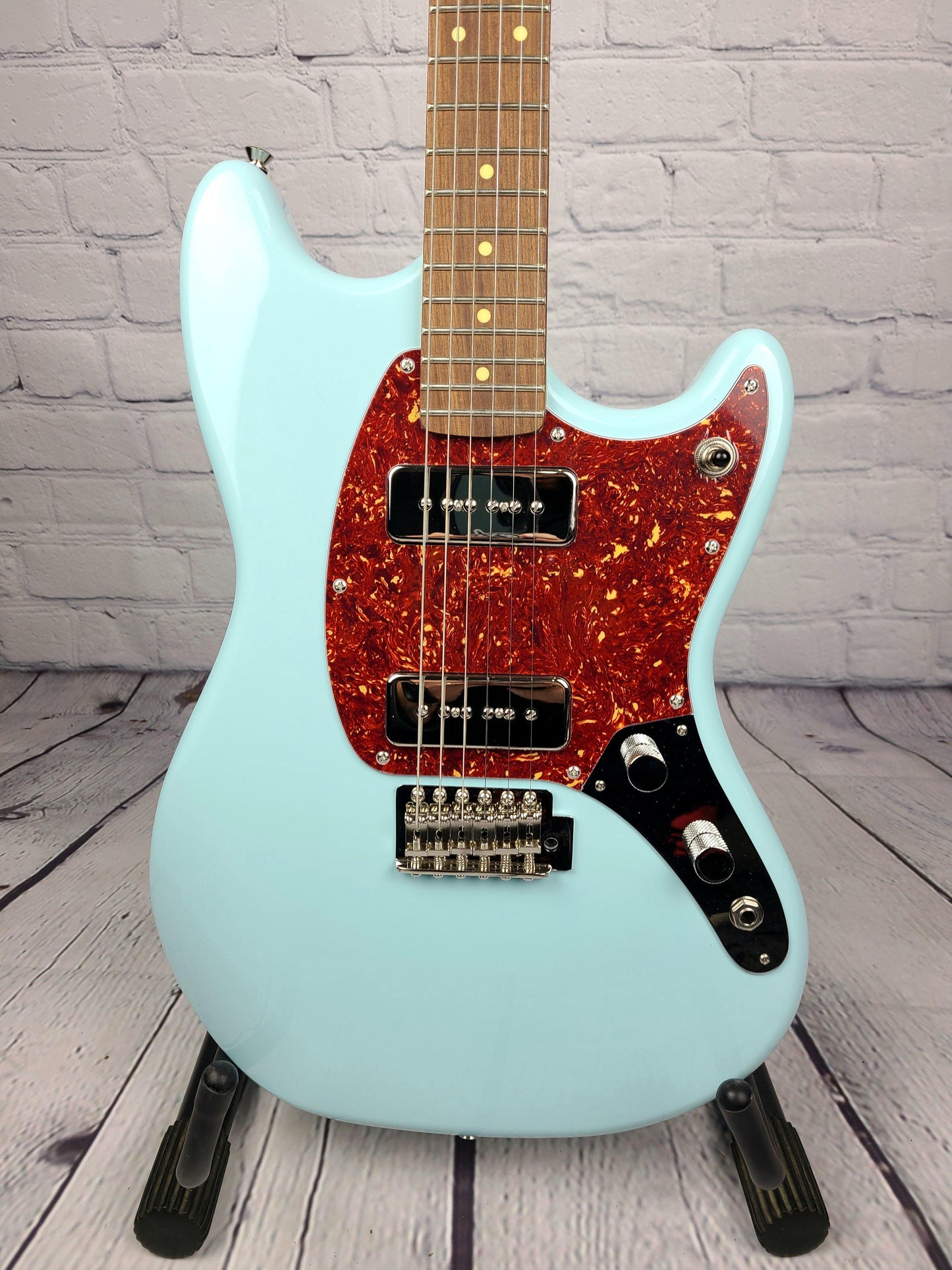 Fano MG6 Omnis Sonic Blue 25.5" Trem - Guitar Brando