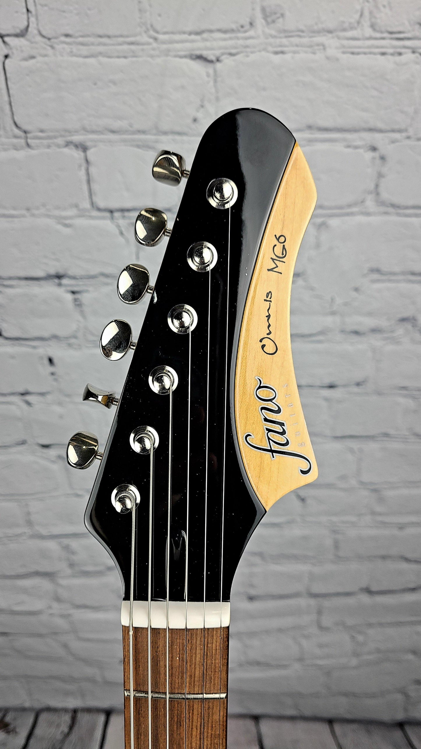Fano MG6 Omnis Sonic Blue 25.5" Trem - Guitar Brando