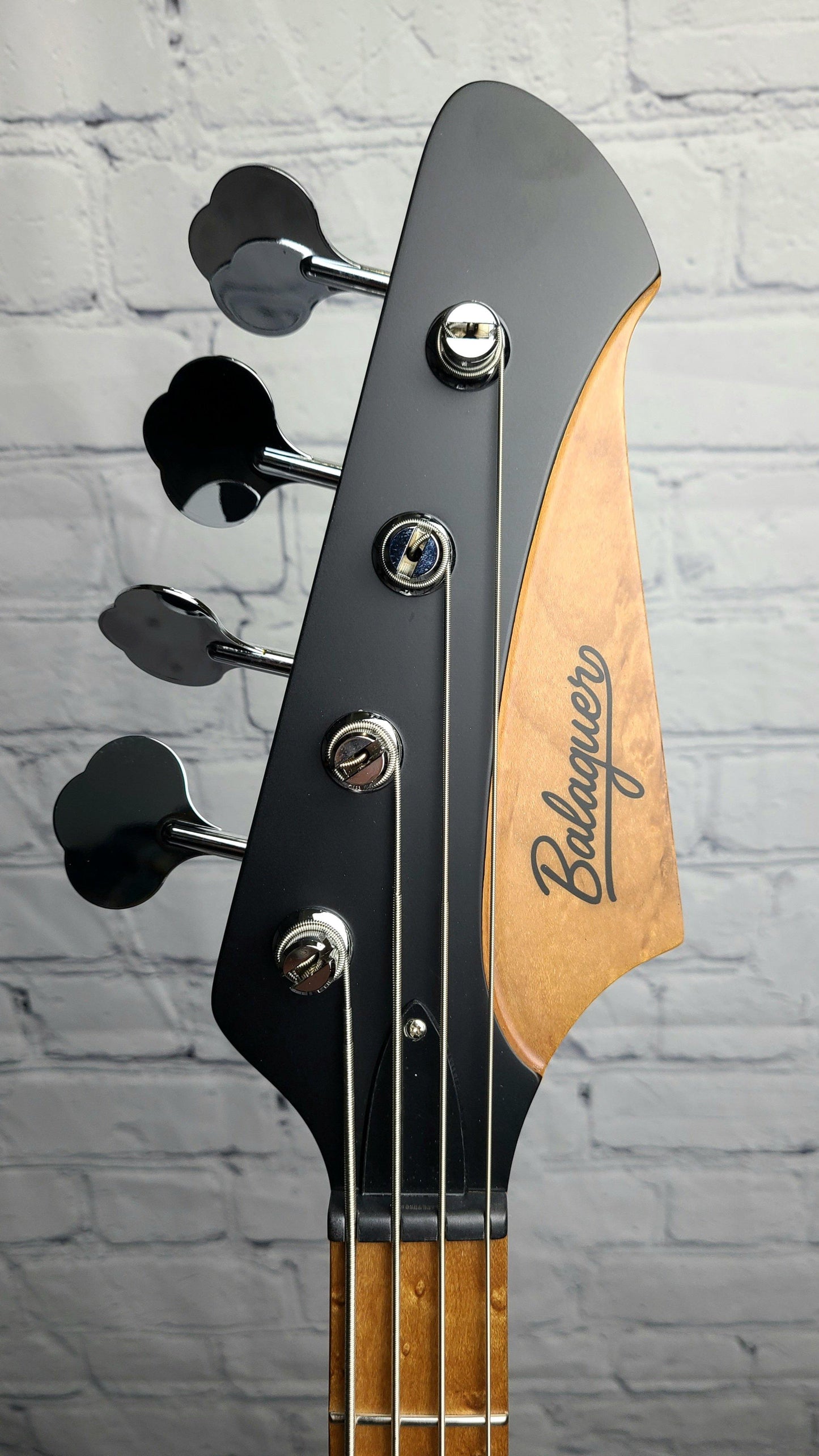 Balaguer Bass Guitar Headstock Black