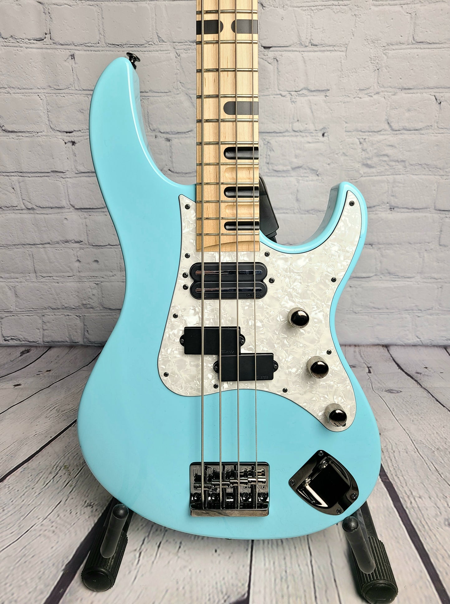 Yamaha Billy Sheehan Attitude III Limited Edition Bass