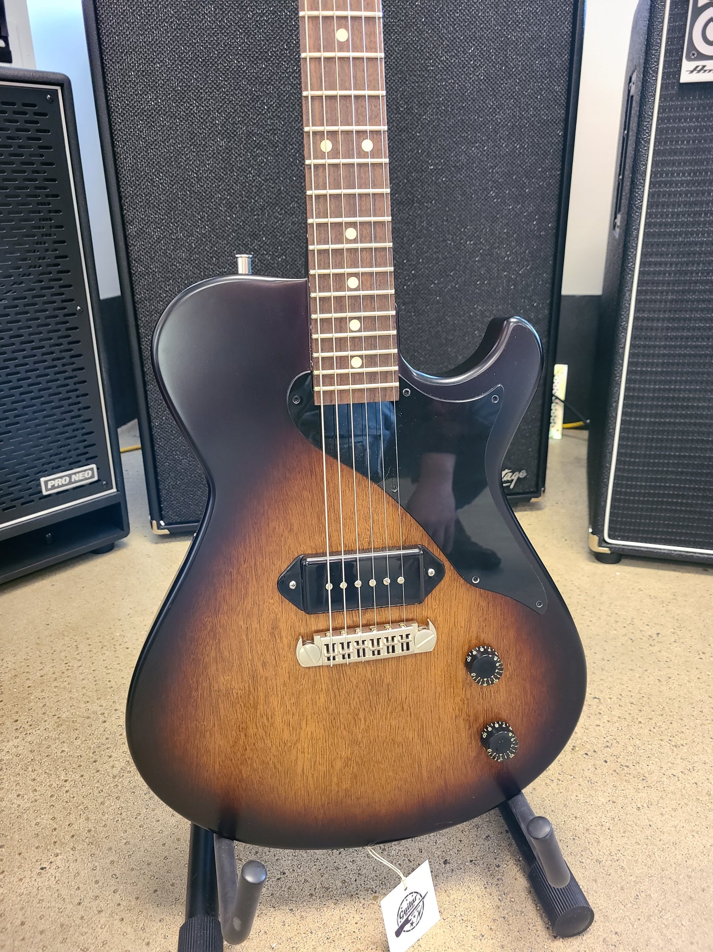 USED Knaggs Kenai J Sunburst