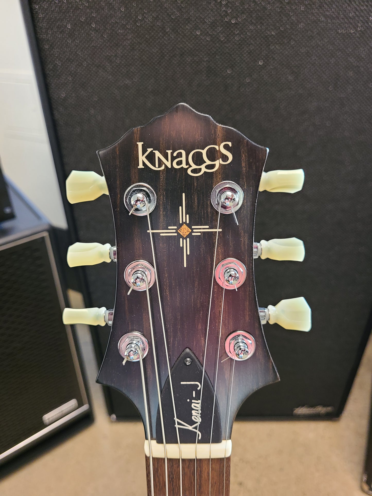 USED Knaggs Kenai J Sunburst