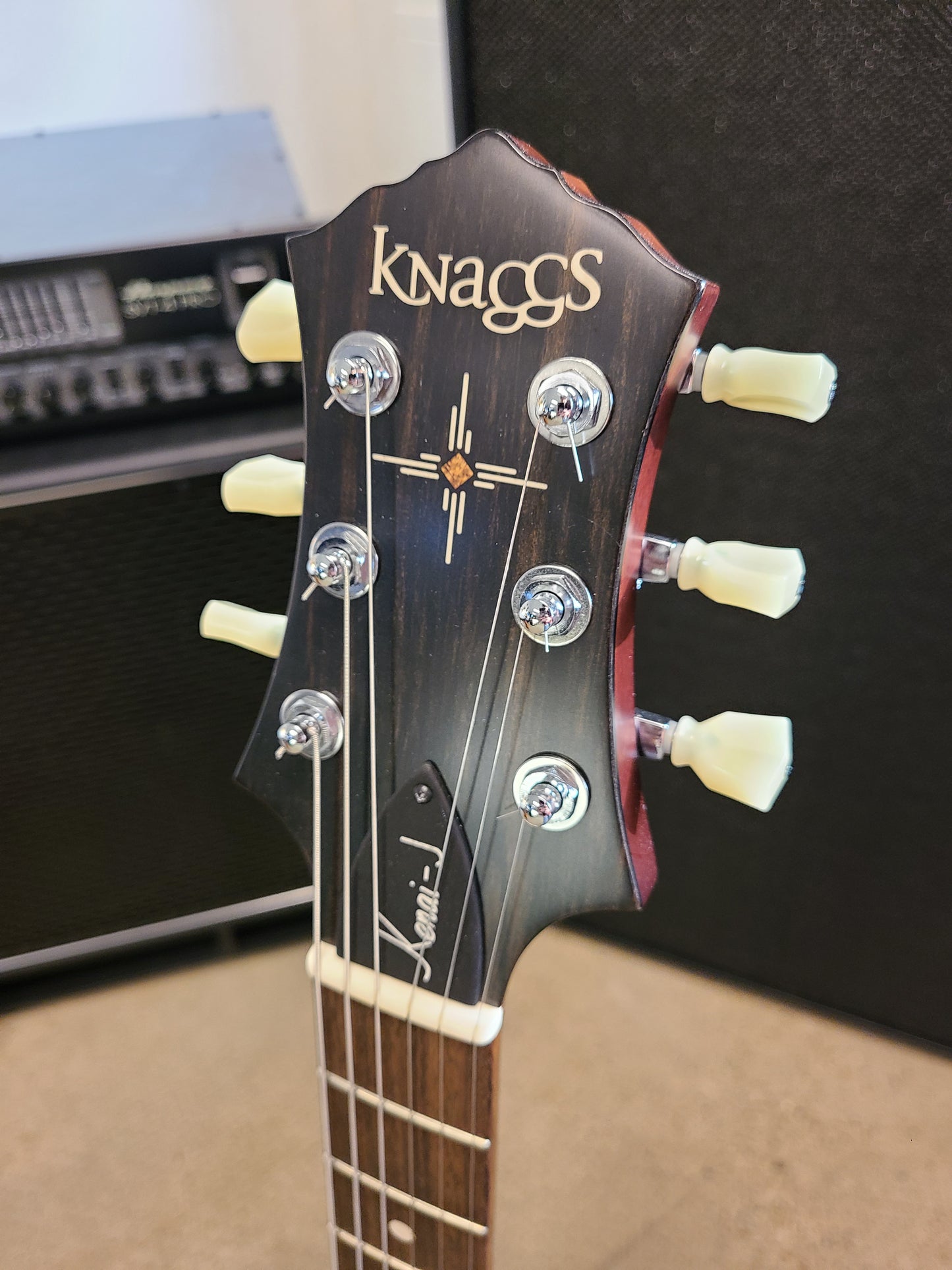 USED Knaggs Kenai J Sunburst