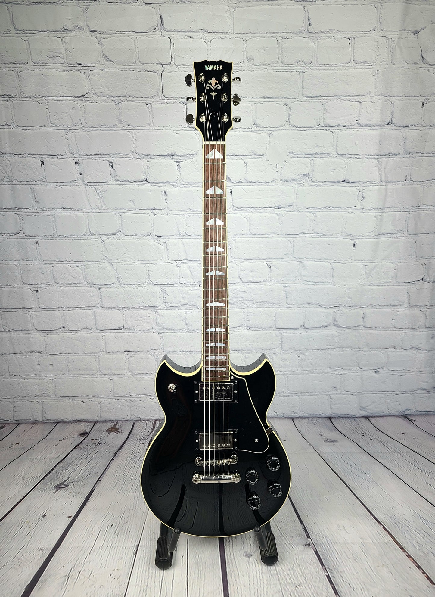 Yamaha Japan SG1820 Solid Body Electric Guitar Black