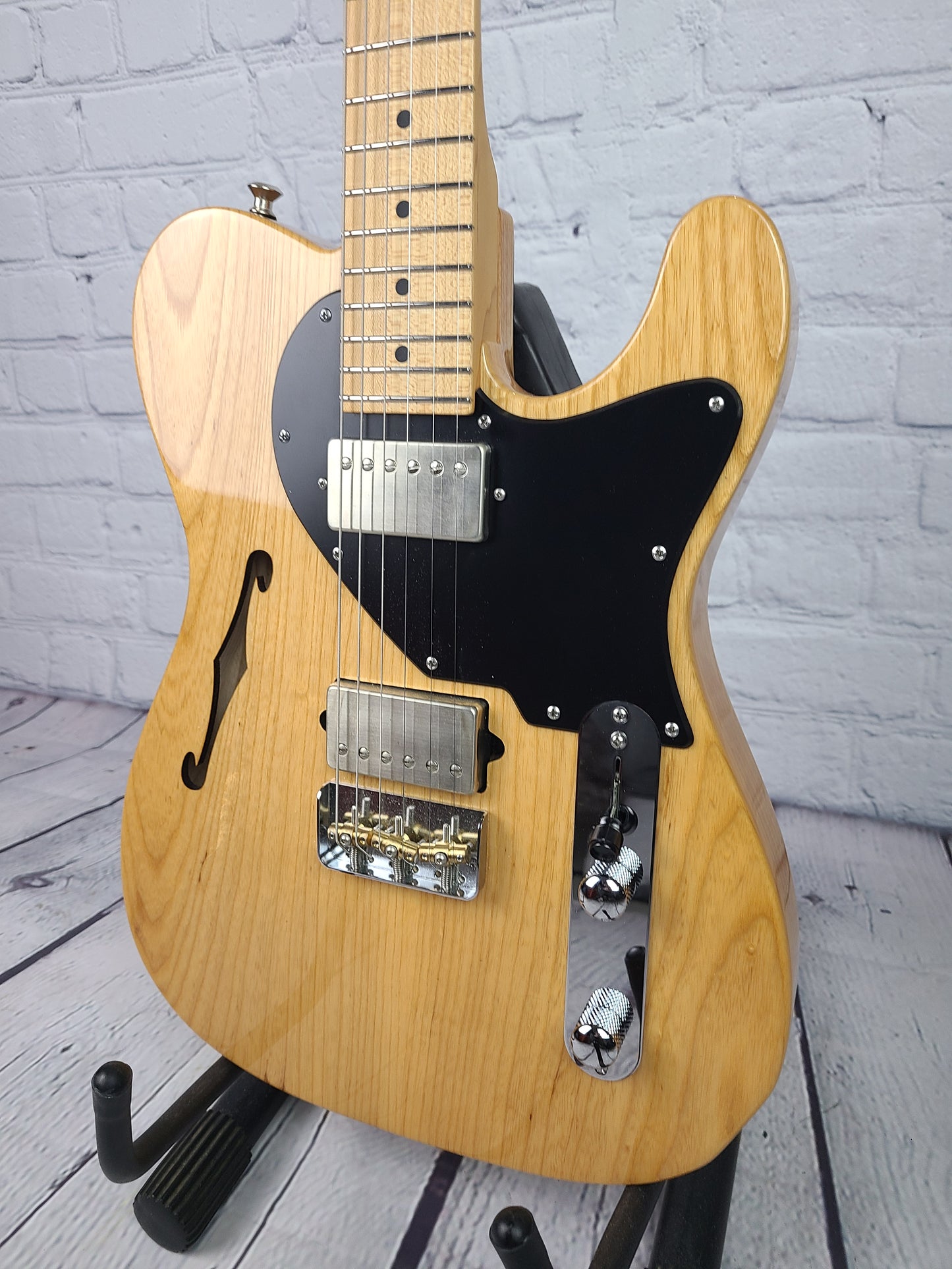 USED Suhr Alt T Pro Semi-Hollow Telecaster Style Electric Guitar 2019