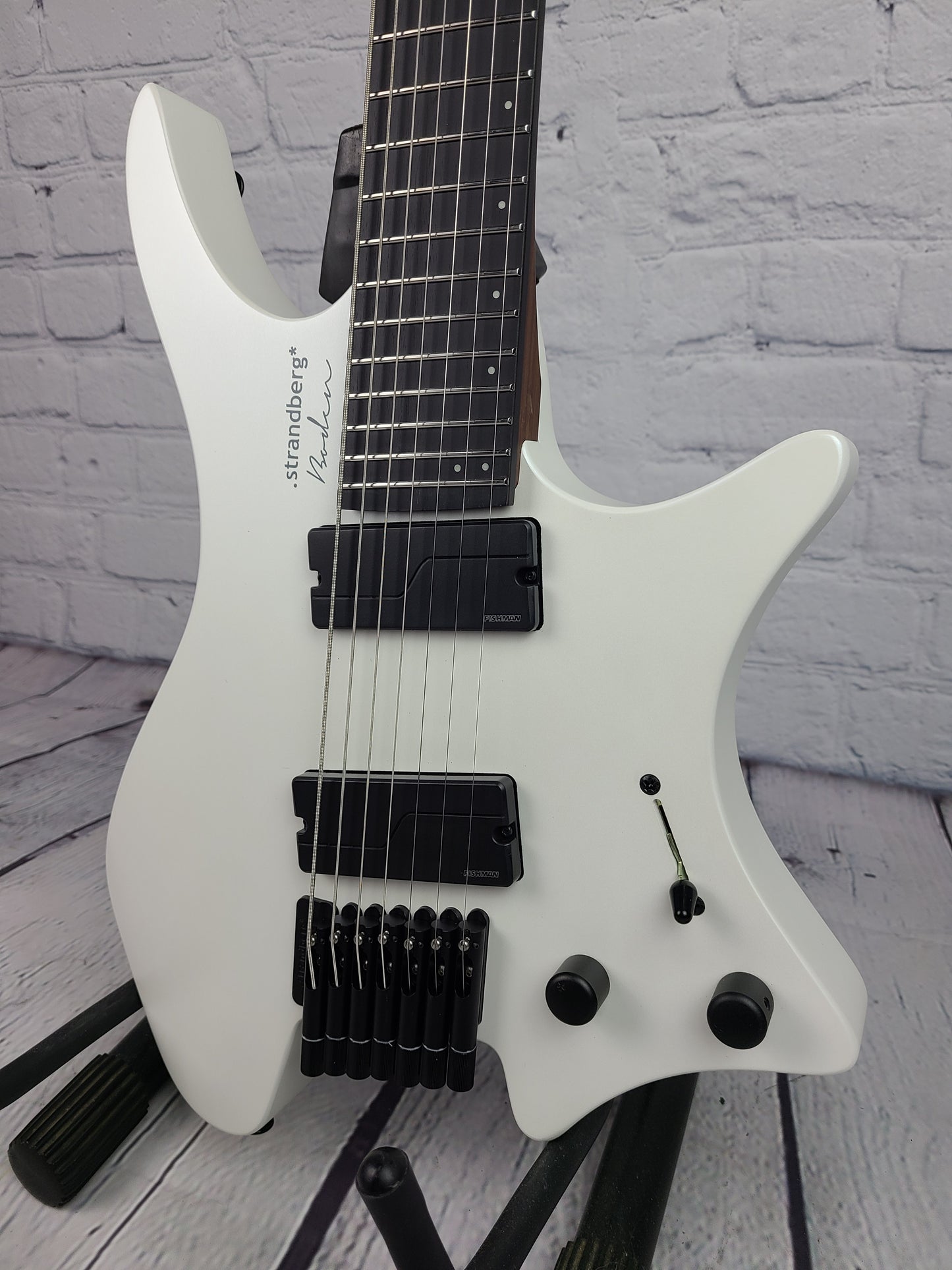 Strandberg Boden Metal 7 String White Pearl Roasted Maple Neck