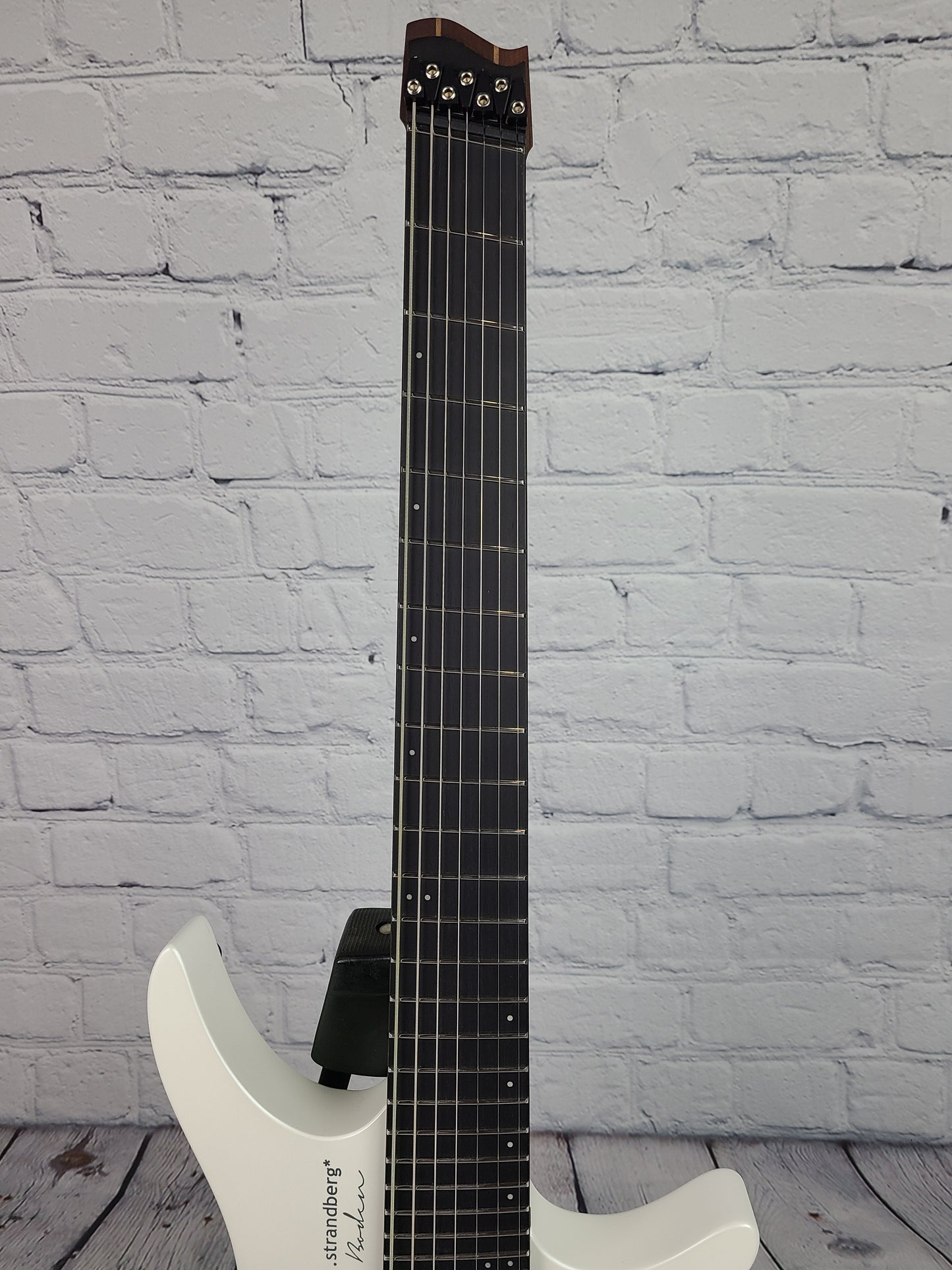 Strandberg Boden Metal 7 String White Pearl Roasted Maple Neck