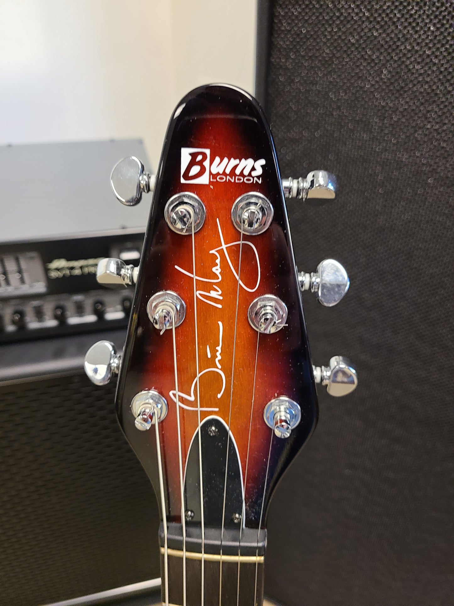 USED Burns Brian May Sunburst Electric Guitar