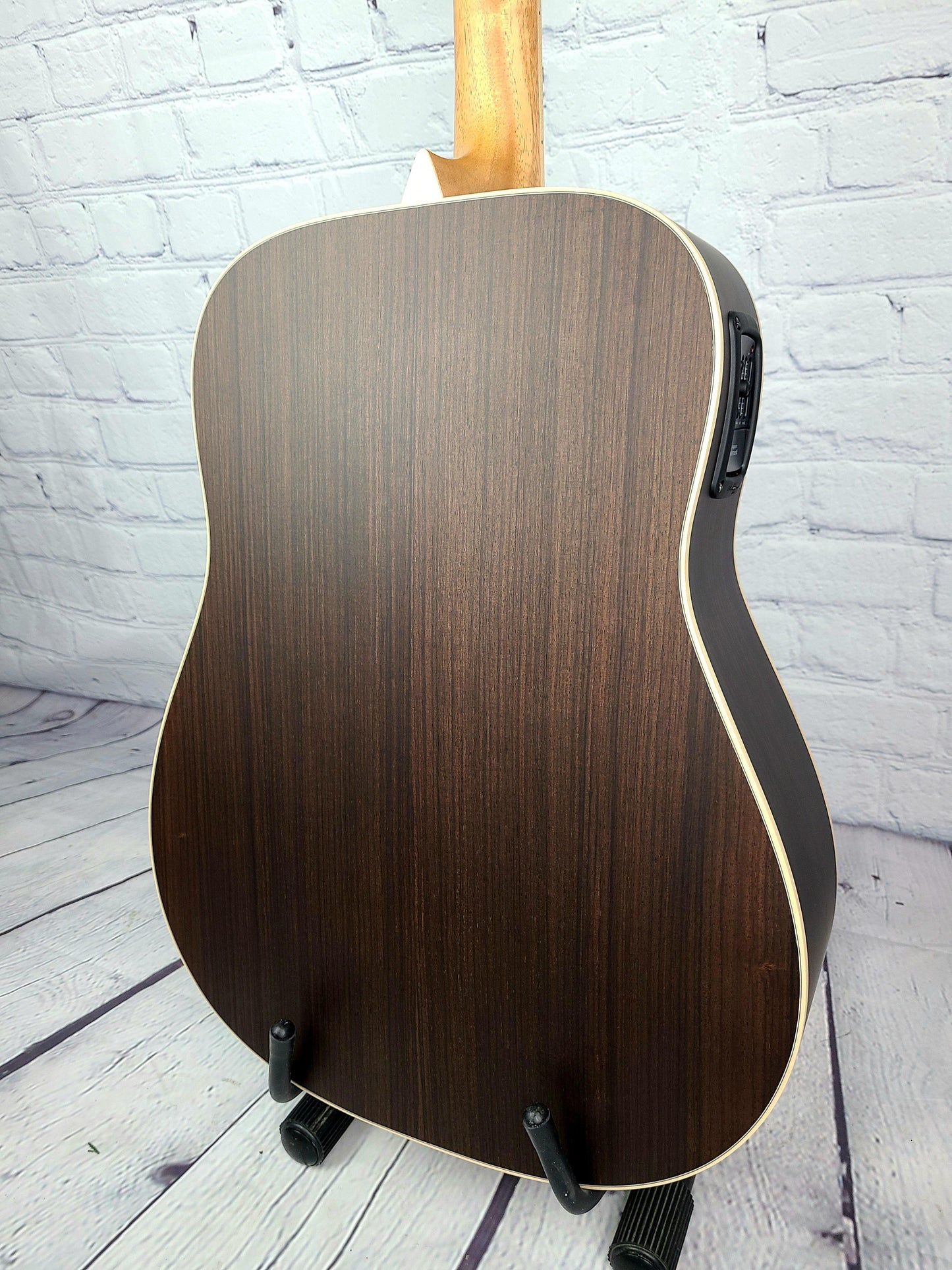 Larrivee D03 Rosewood Back & Sides