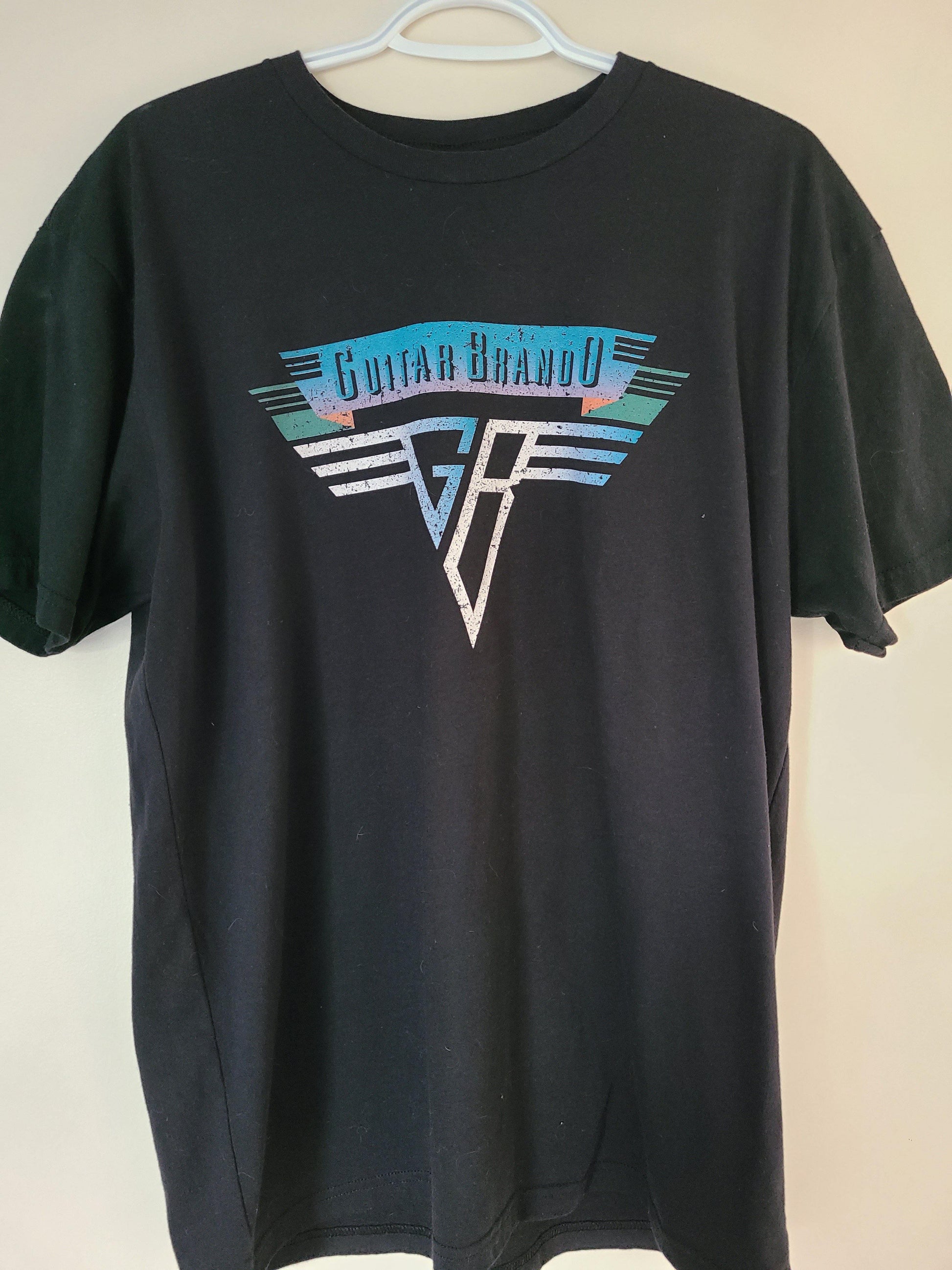 Guitar Brando Black Vintage Retro VH Logo Shirt - Guitar Brando