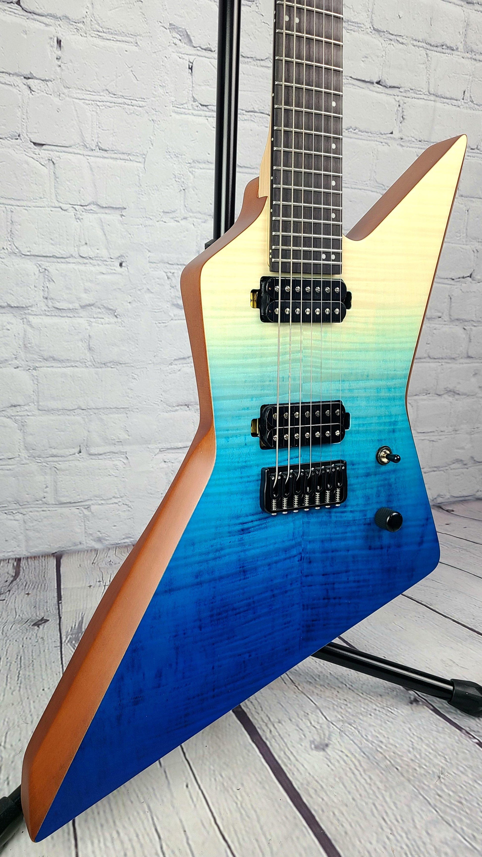 Cerberus Guitars Moros 7 String 26.5" Baritone Aegean Fade - Guitar Brando