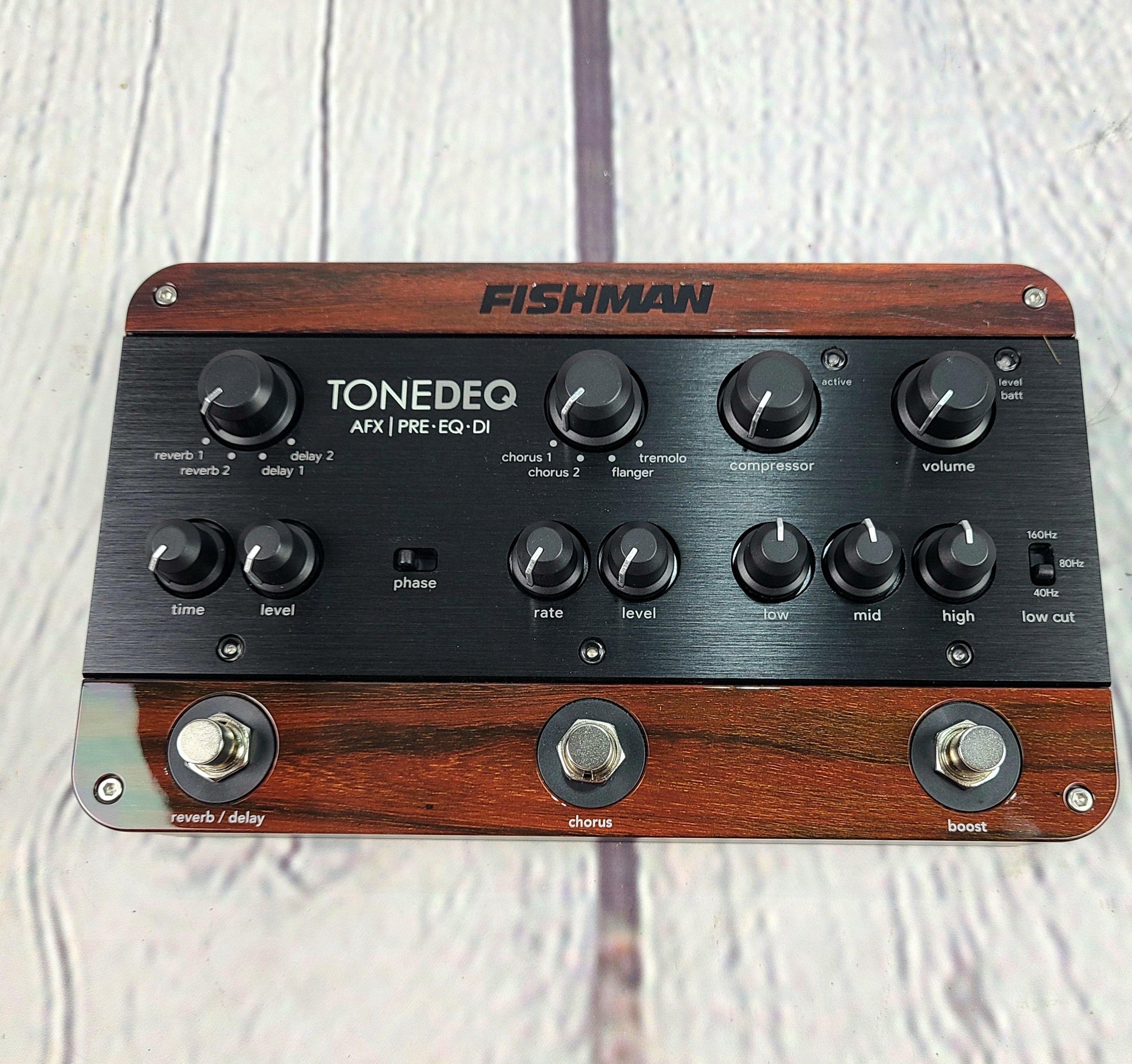 Fishman ToneDEQ Acoustic Preamp DI Effects Pedal PRO-DEQ-AFX - Guitar Brando