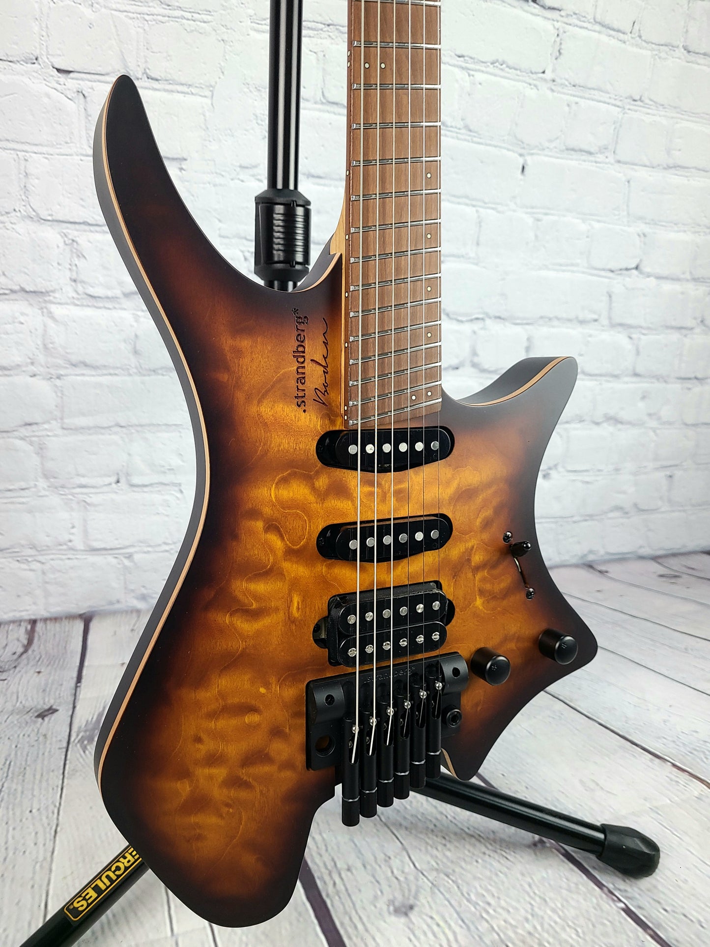 Strandberg Boden Standard 6 Trem Quilt Maple - Bengal