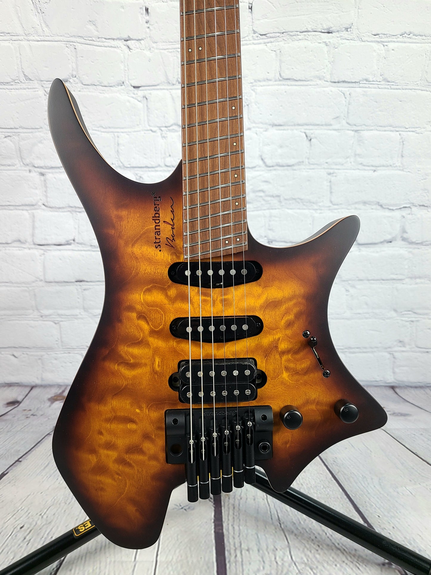 Strandberg Boden Standard 6 Trem Quilt Maple - Bengal