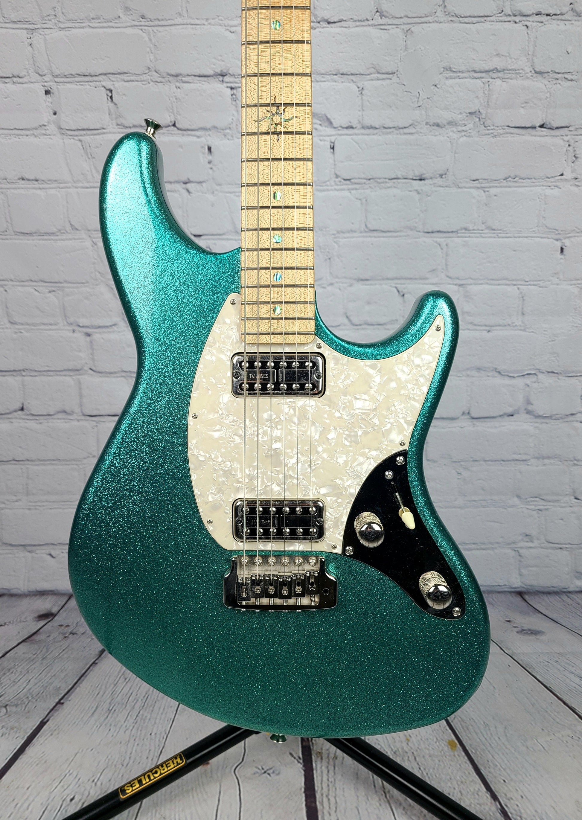 USED Thorn Guitars SoCal C/S California Special #020 Sparkle TV Jones - Guitar Brando