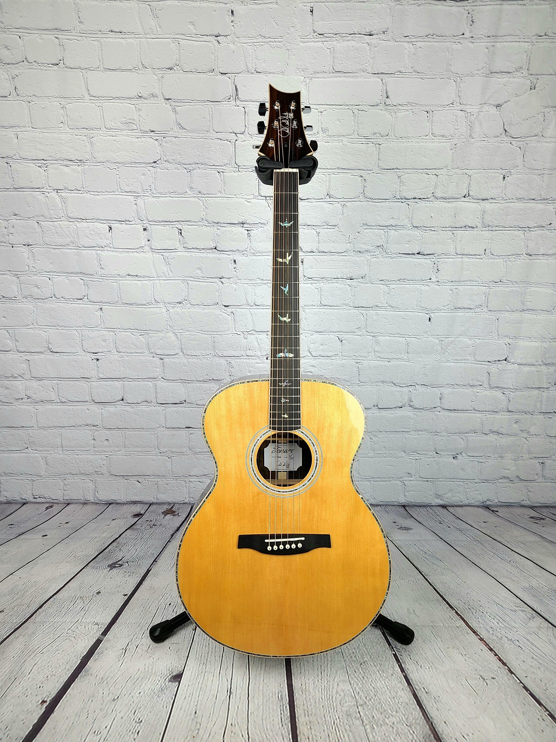 Paul reed deals smith acoustic guitars