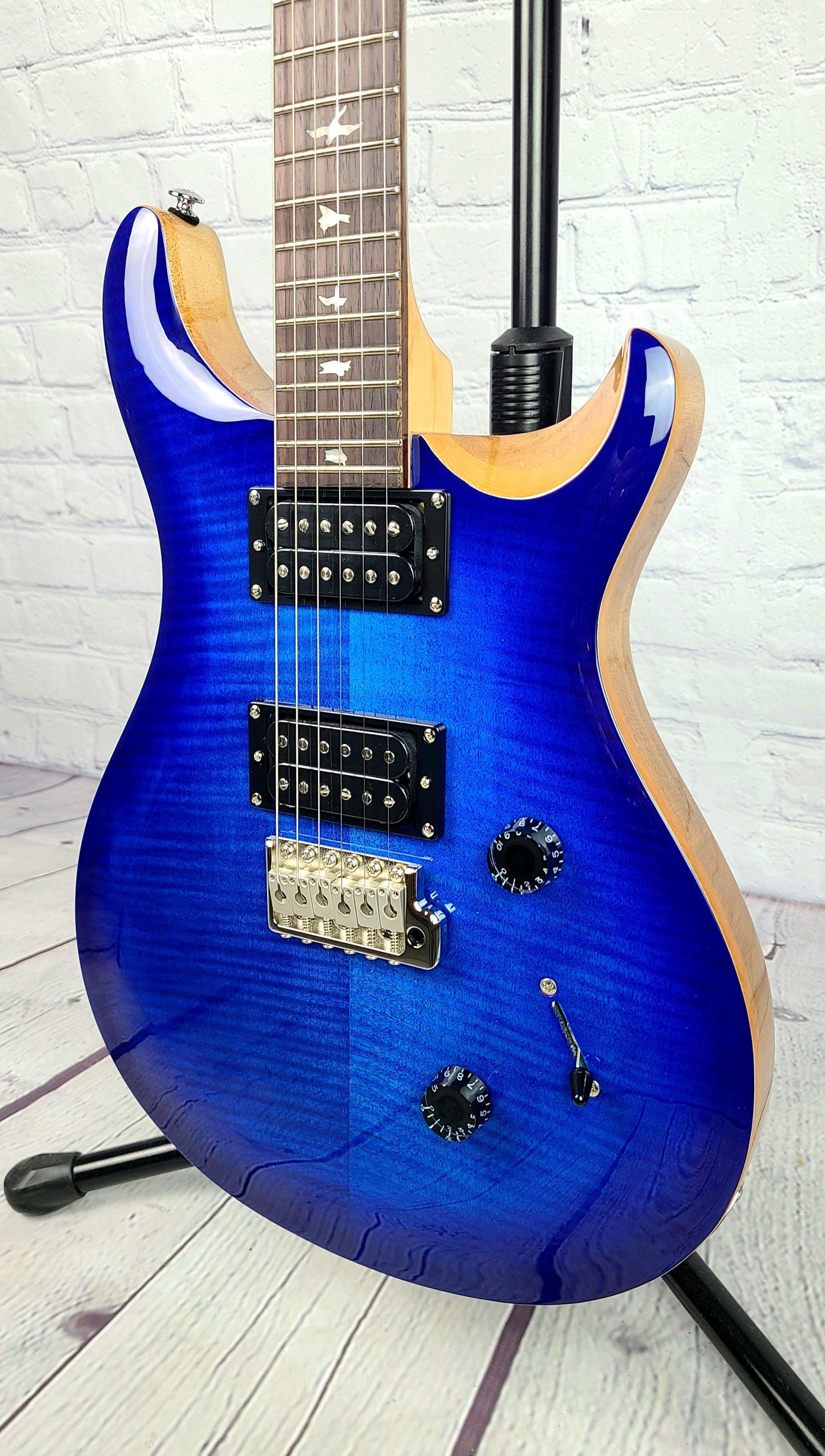 Paul Reed Smith PRS SE Custom 24 2021 Faded Blue Burst Electric Guitar - Guitar Brando