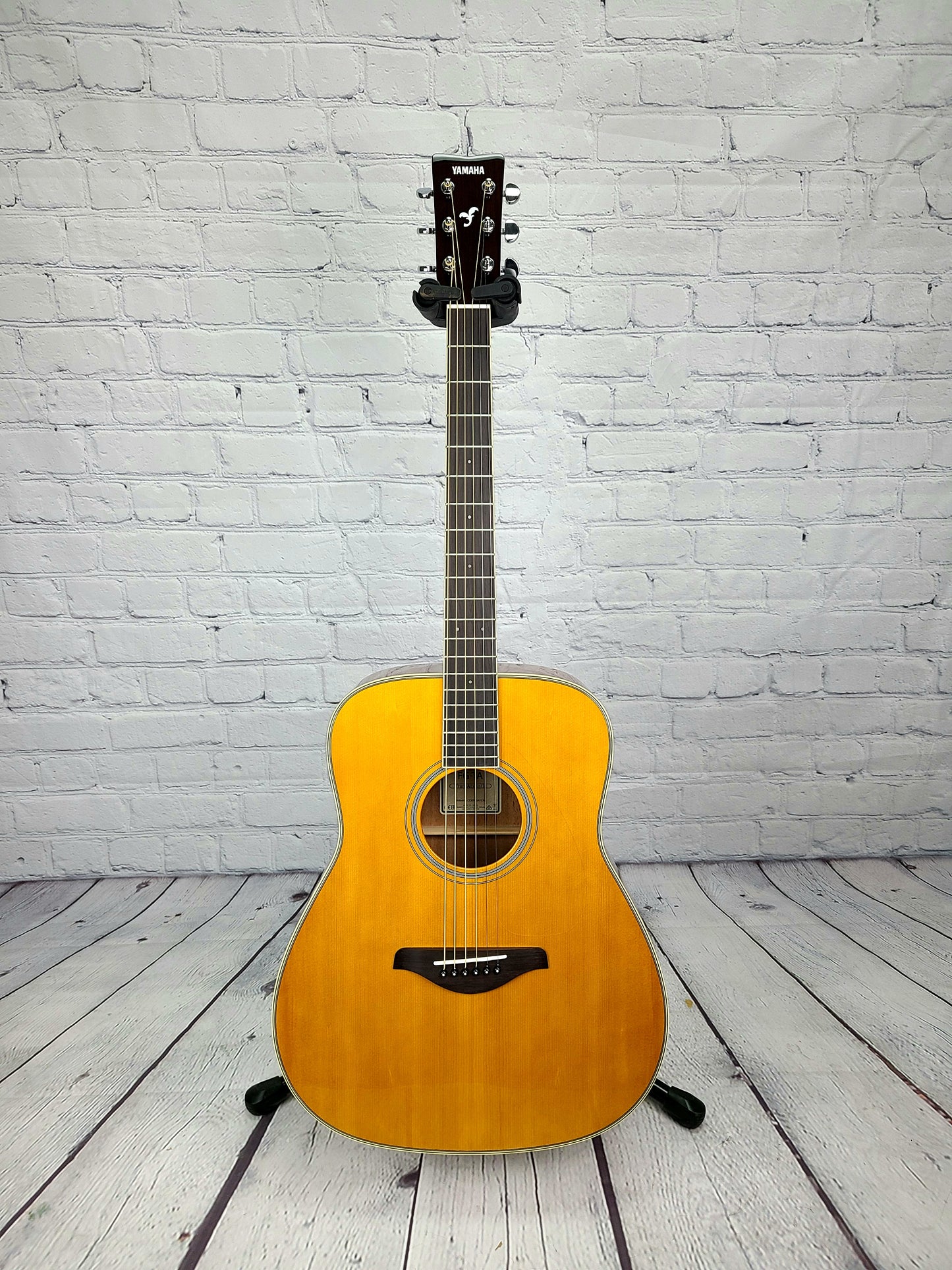 Yamaha FG-TA VT TransAcoustic Vintage Tint Electric Acoustic Guitar