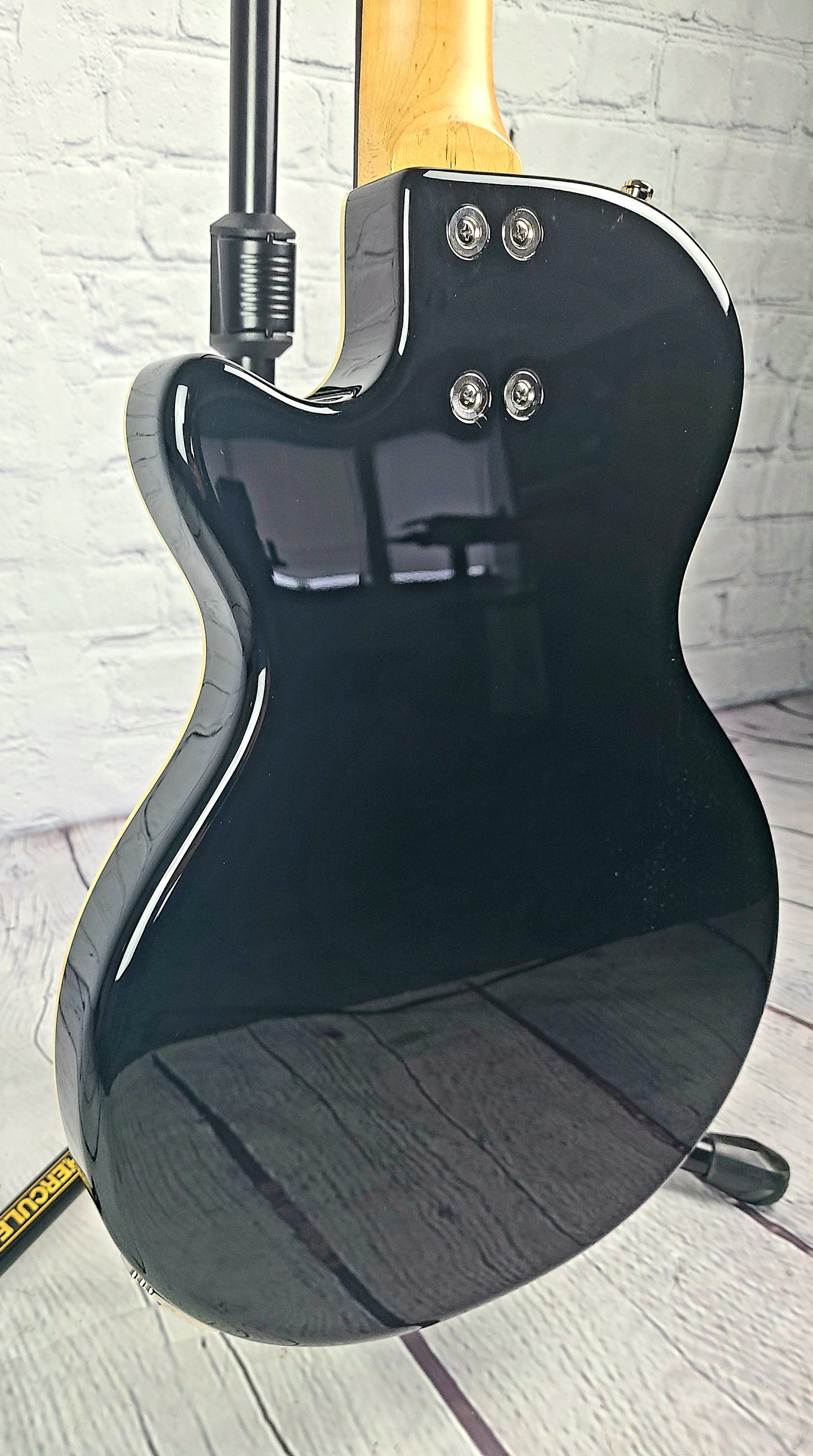 Duesenberg Guitars Starplayer Special Vintage White Electric Guitar Black DSP-VW